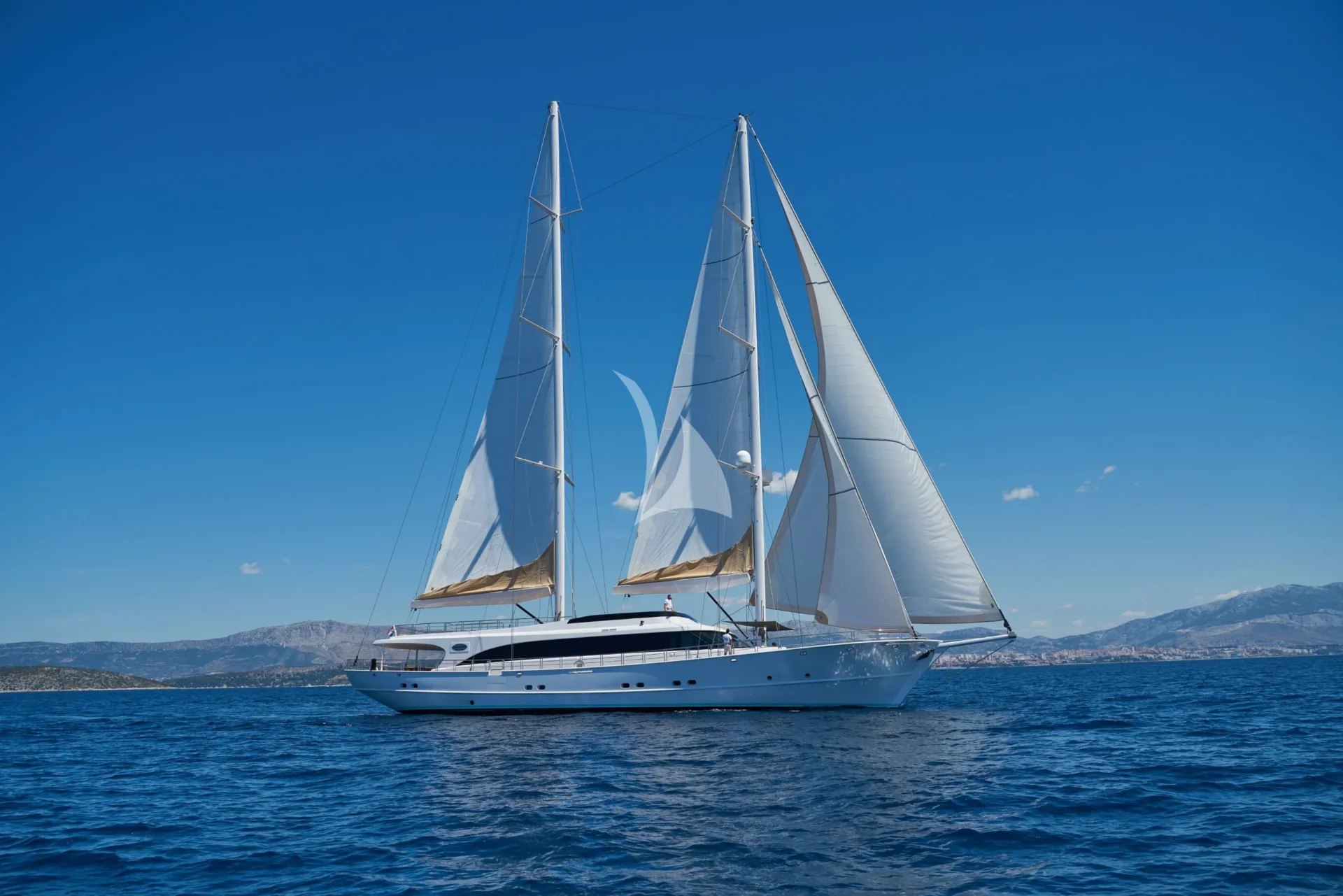 ACAPELLA Charter Yacht