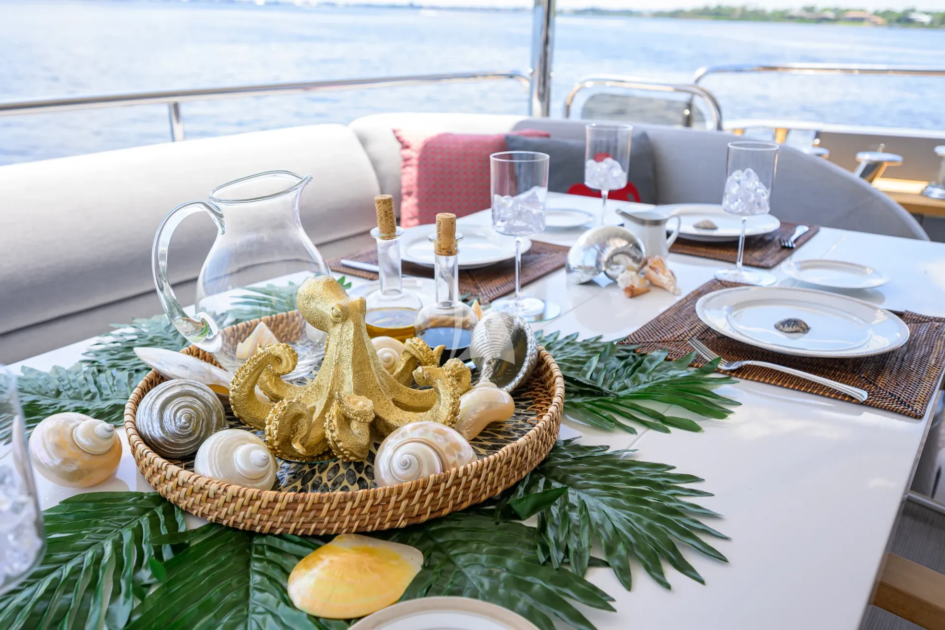 SPECTRE Charter Yacht