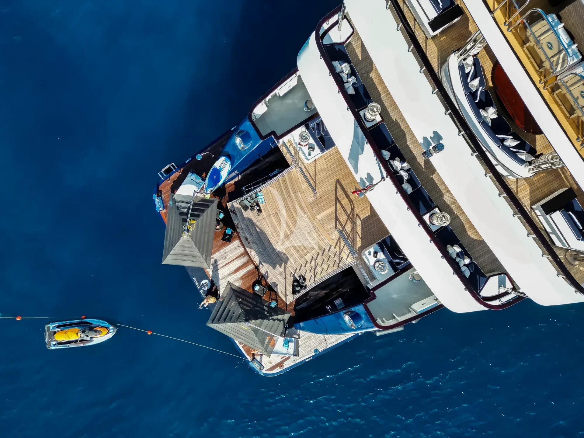 FORCE BLUE Charter Yacht