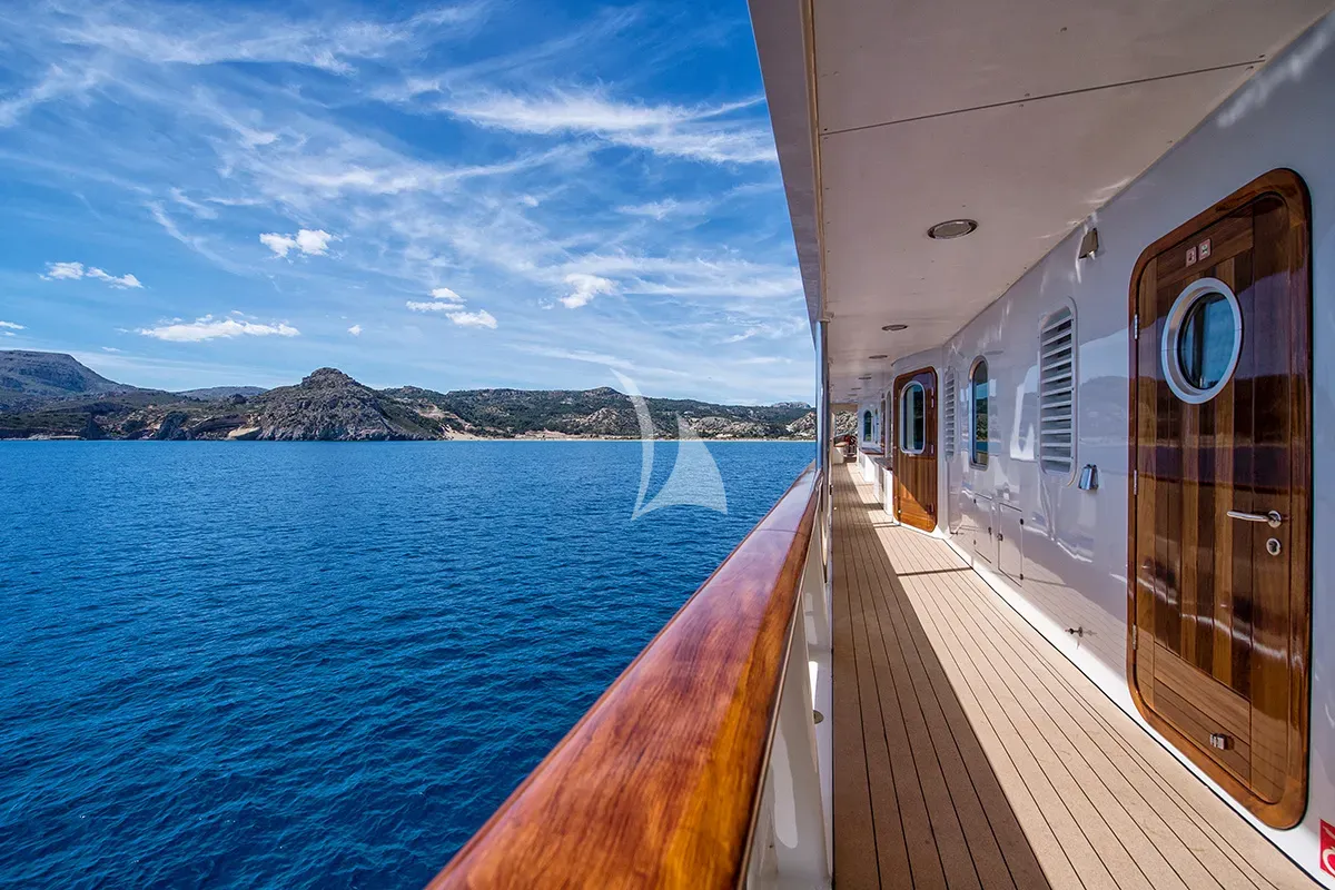 SHERAKHAN Charter Yacht