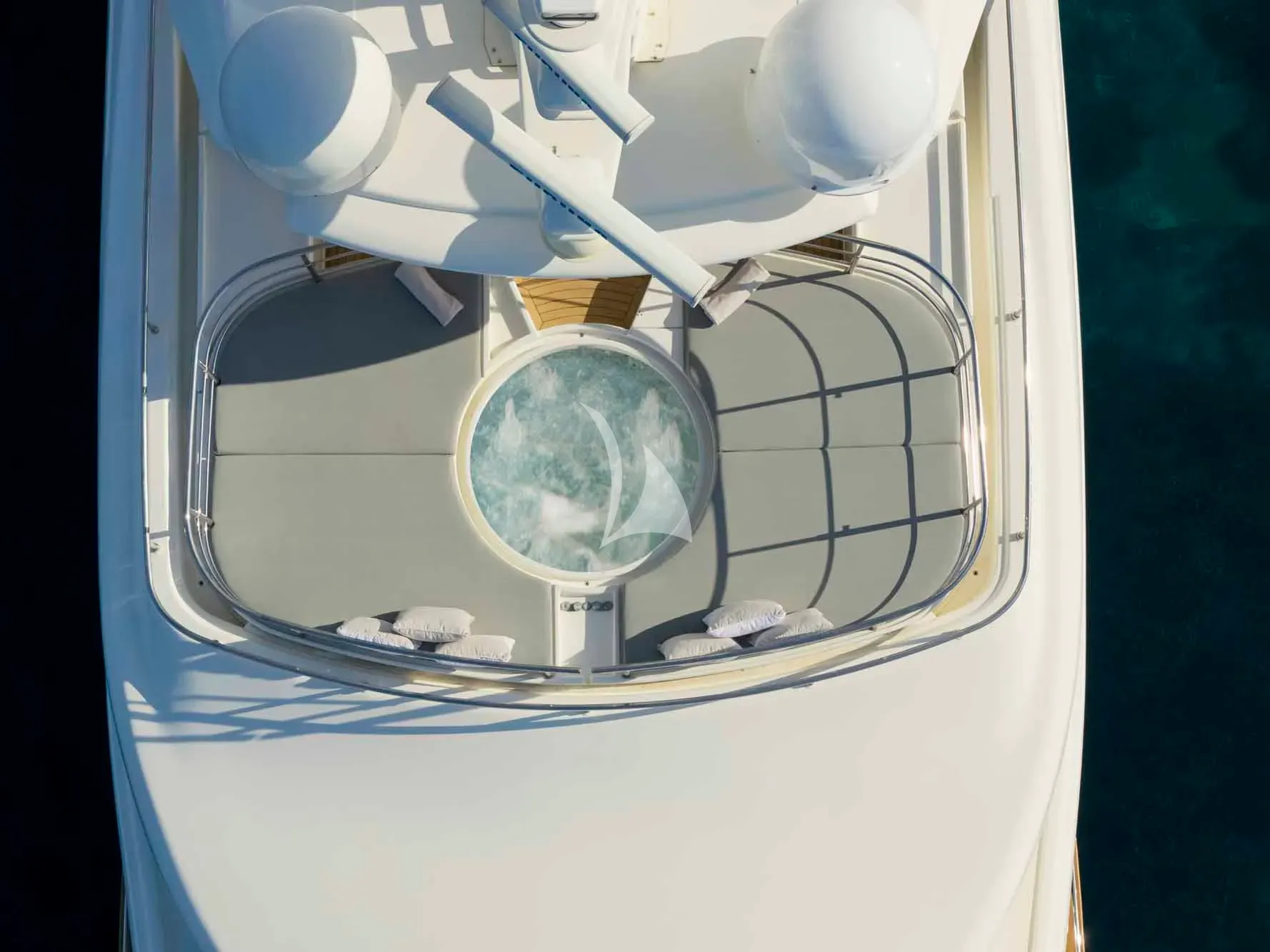 PARADISE Charter Yacht