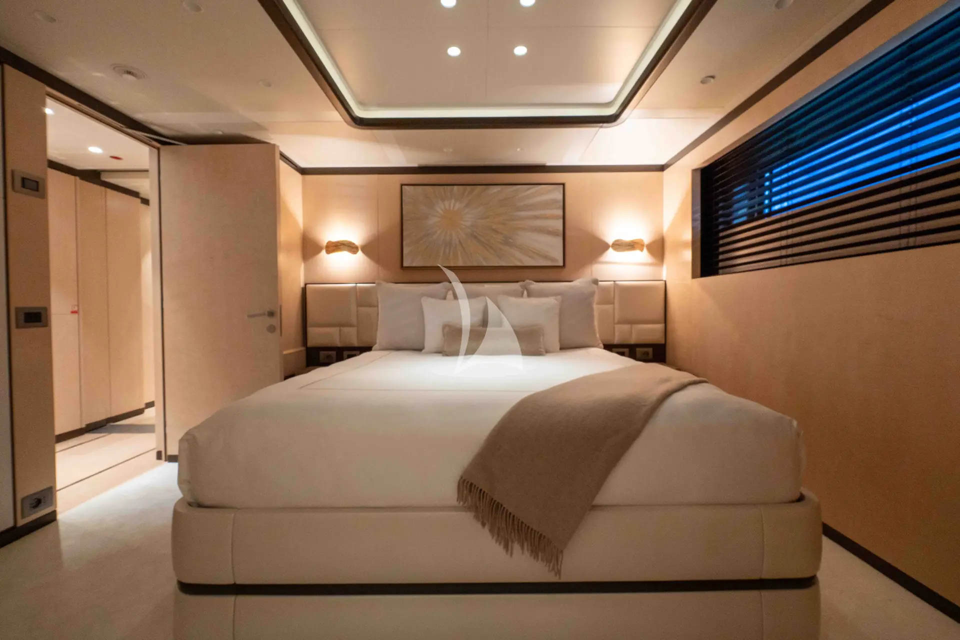 MINE GAMES Charter Yacht