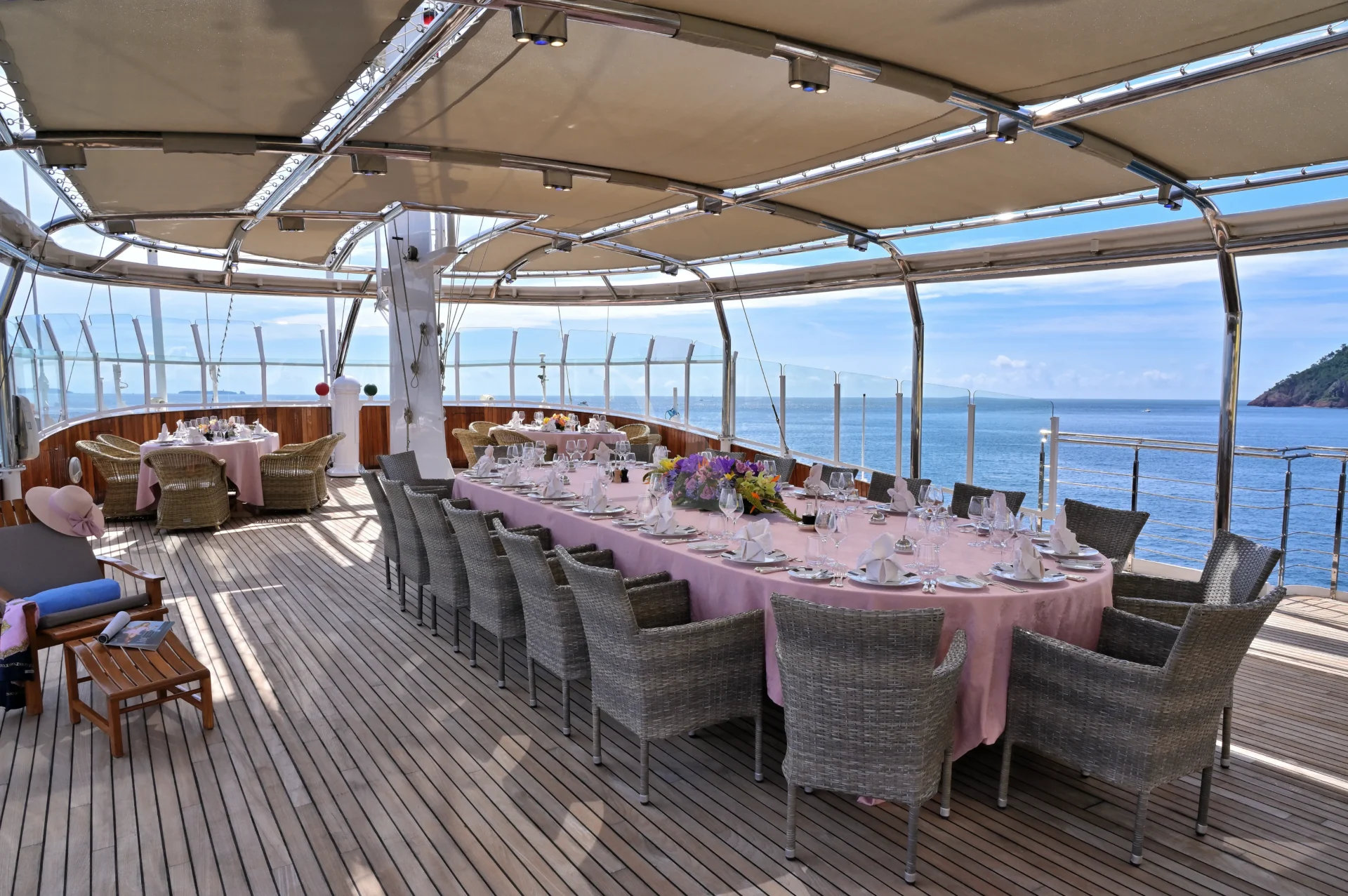CHRISTINA O Charter Yacht