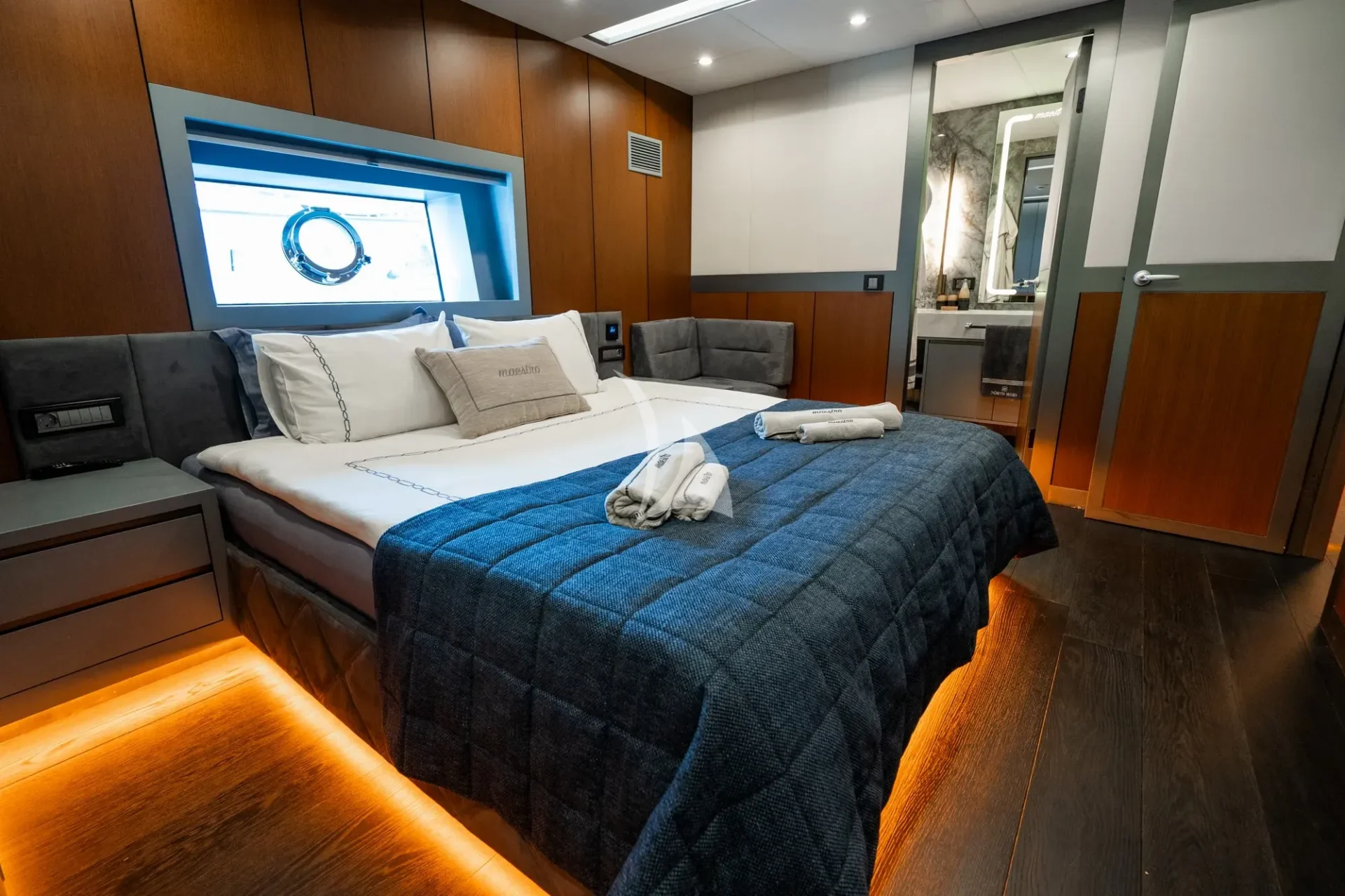North Wind Charter Yacht