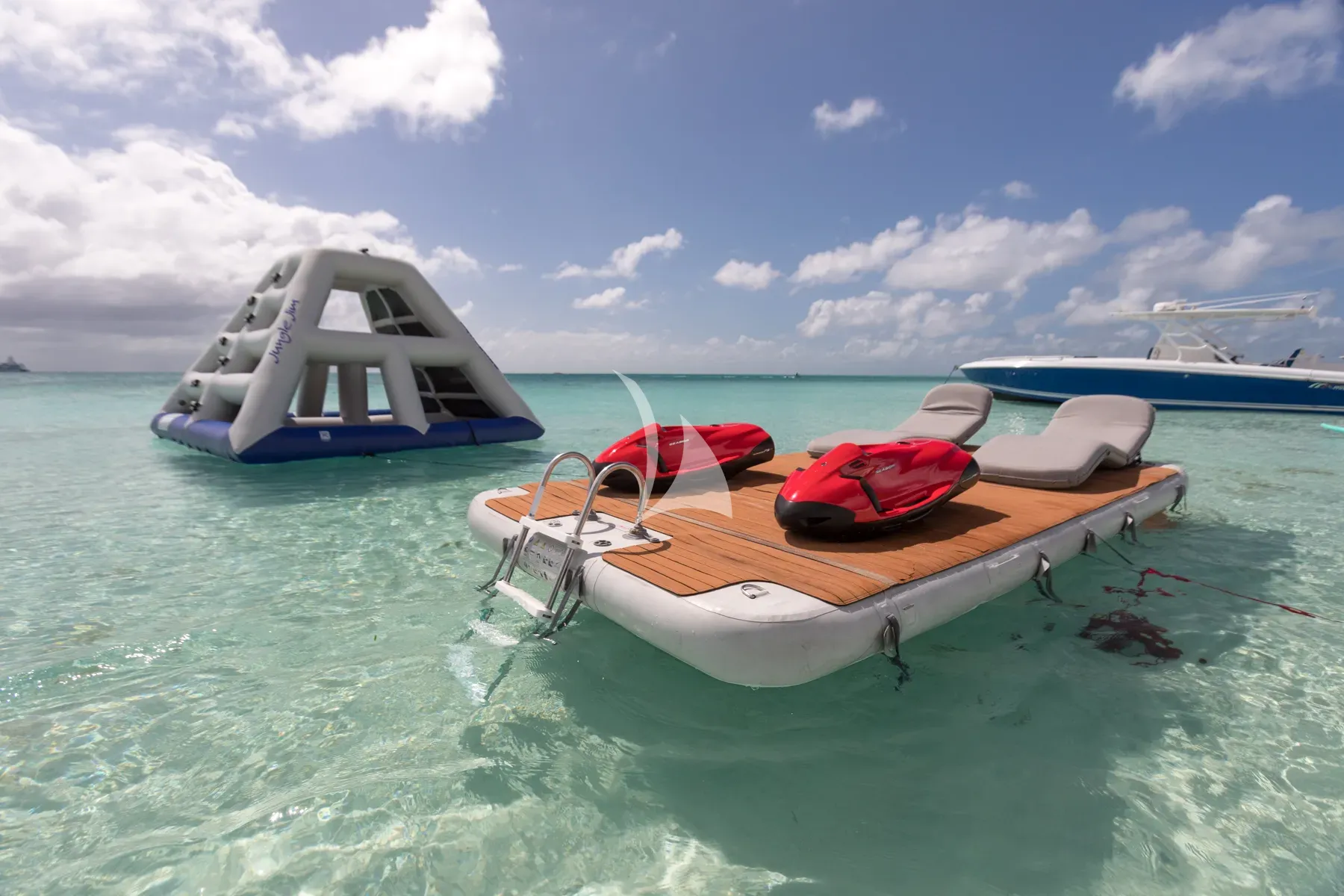LUCKY LADY Charter Yacht