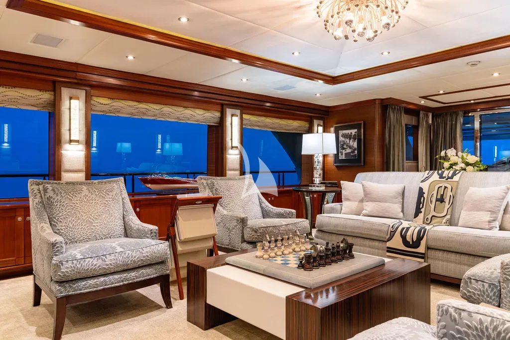 OCEAN CLUB Charter Yacht