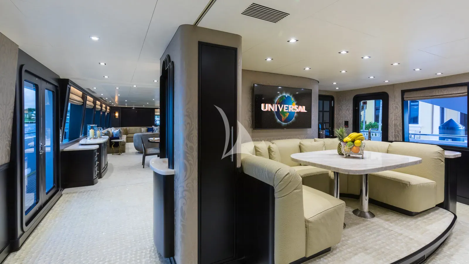 TANZANITE Charter Yacht
