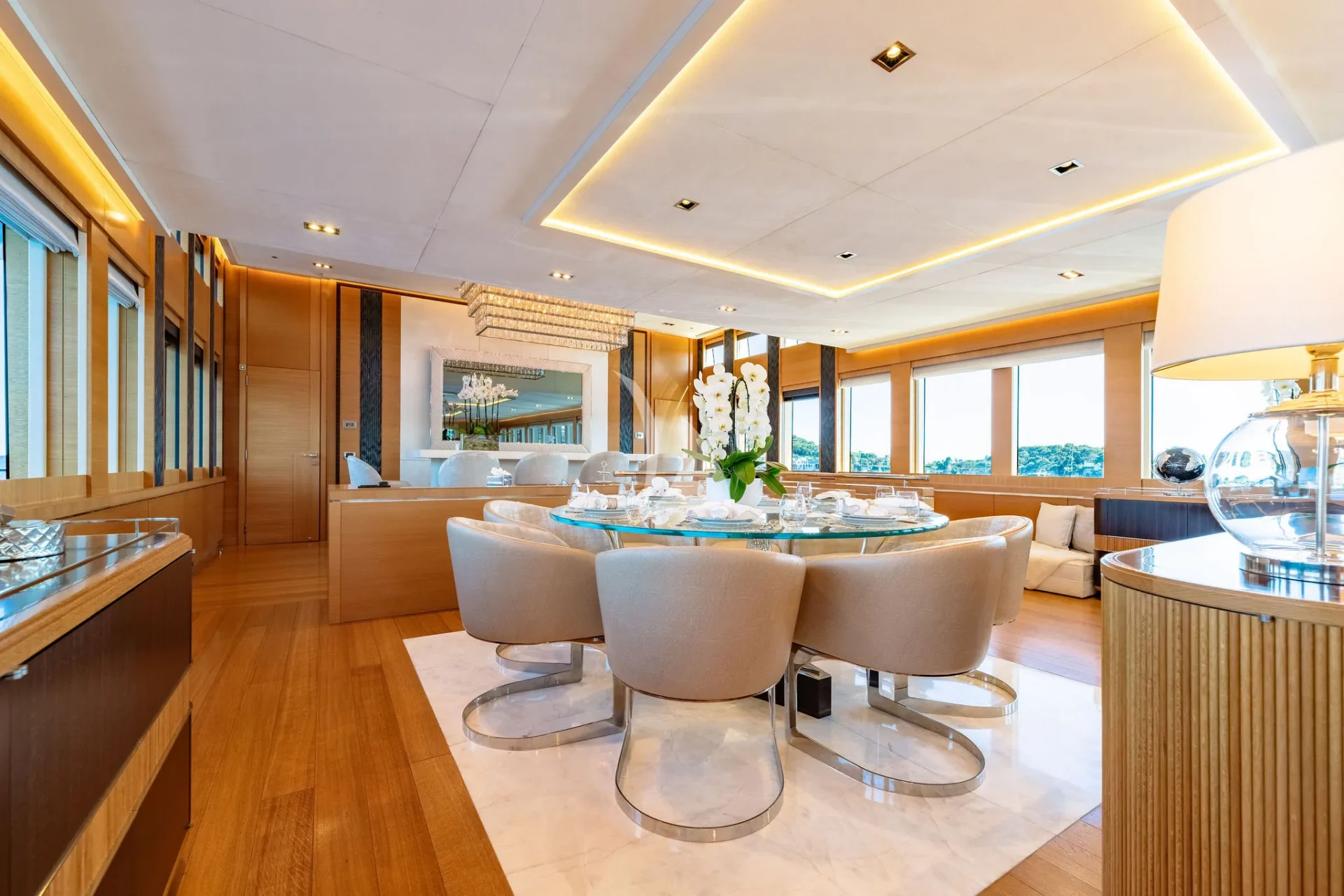 DB9 Charter Yacht