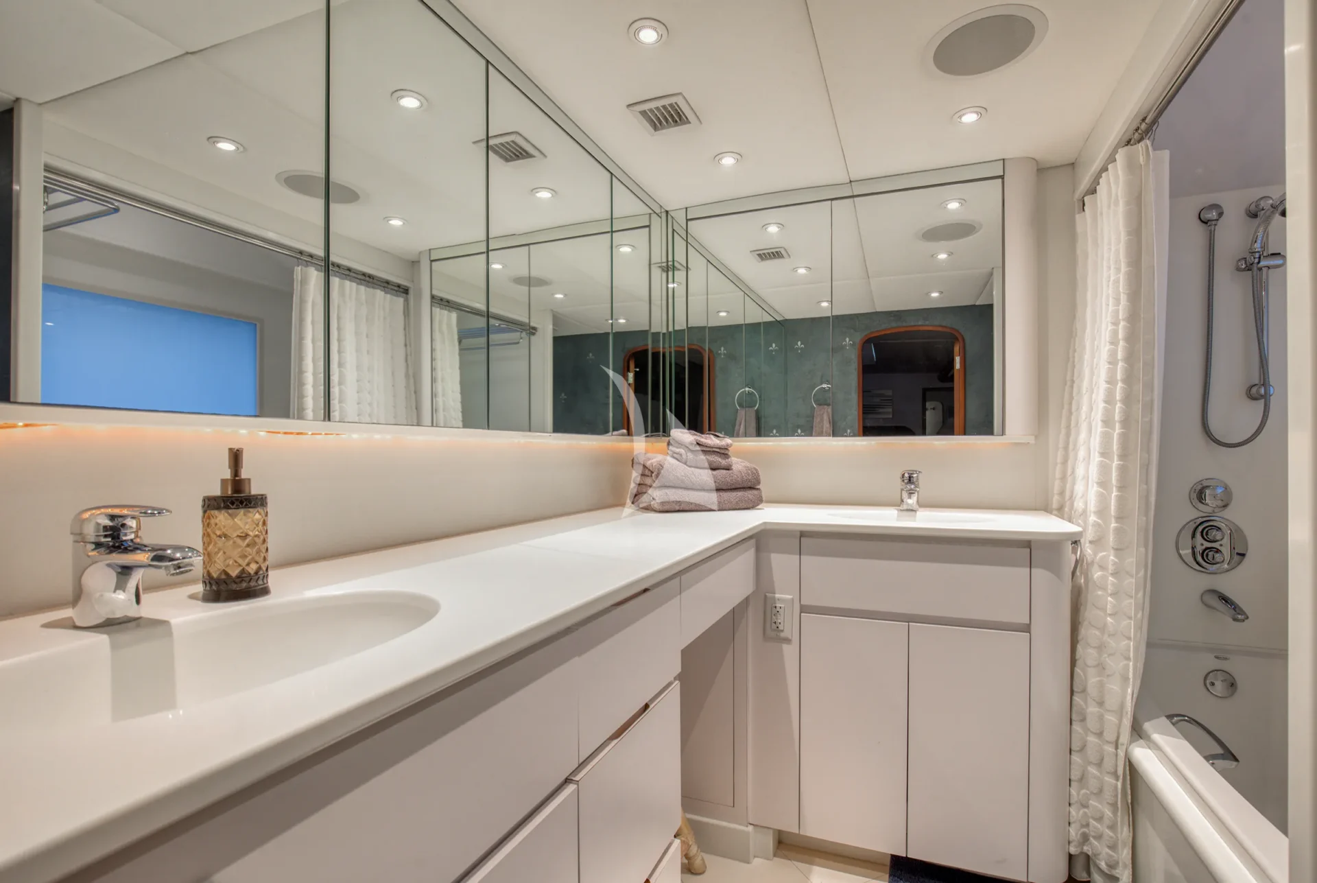 MY LADY ALASKA Charter Yacht