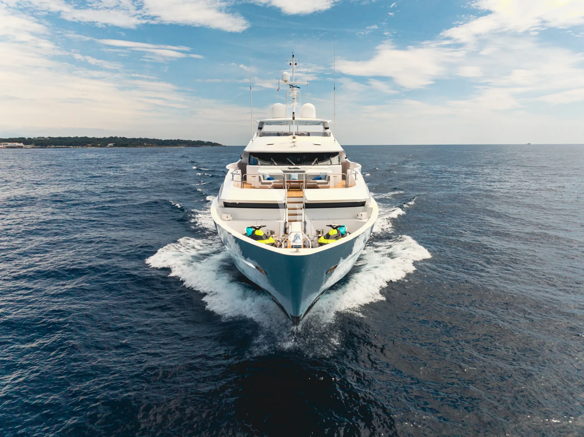 ARADOS Charter Yacht