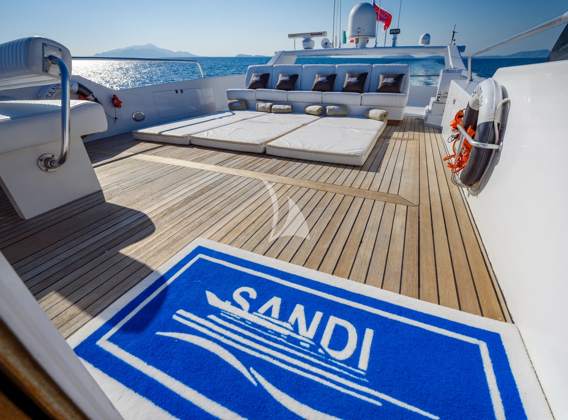 SANDI IV Charter Yacht