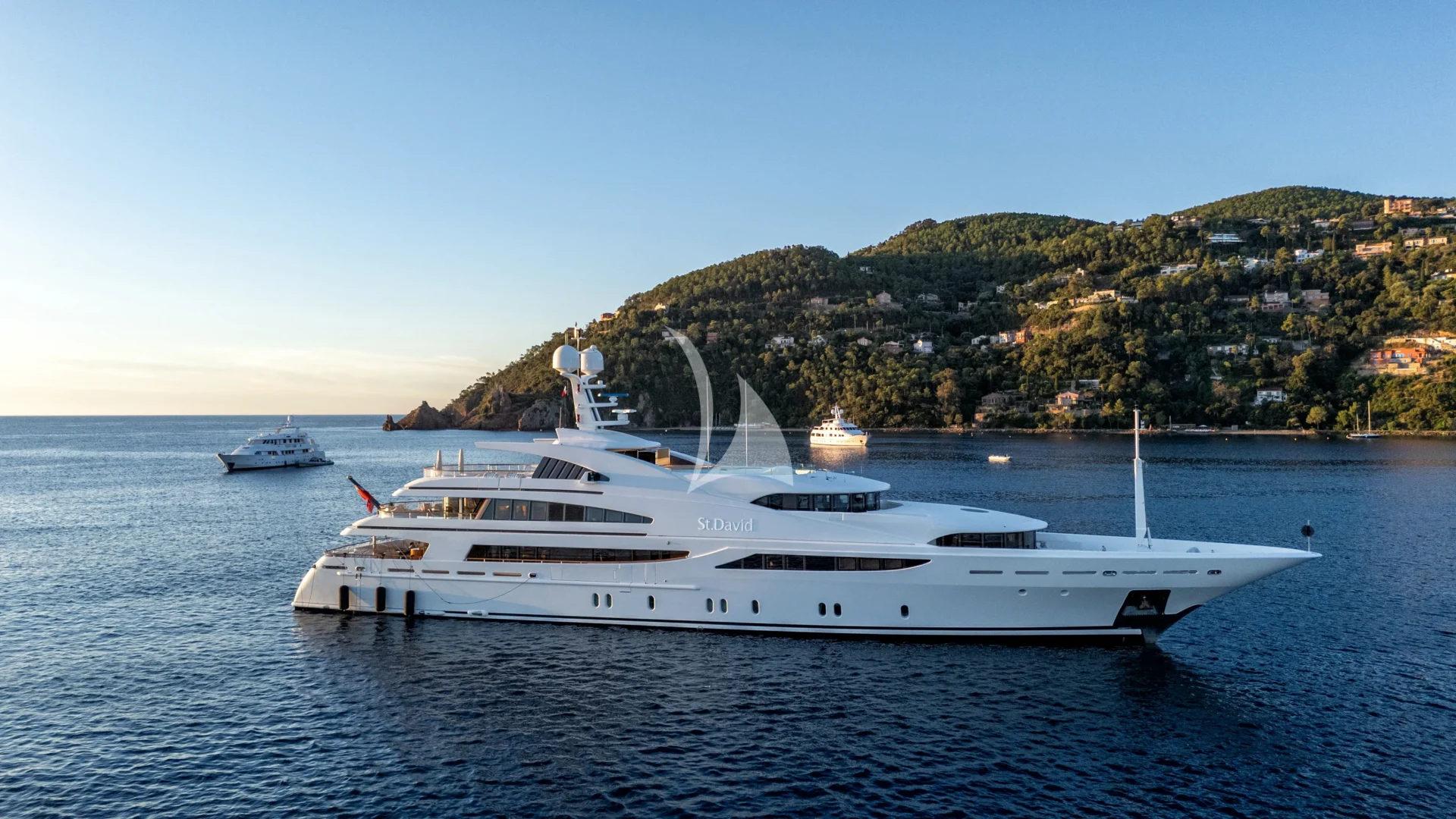ST DAVID Charter Yacht