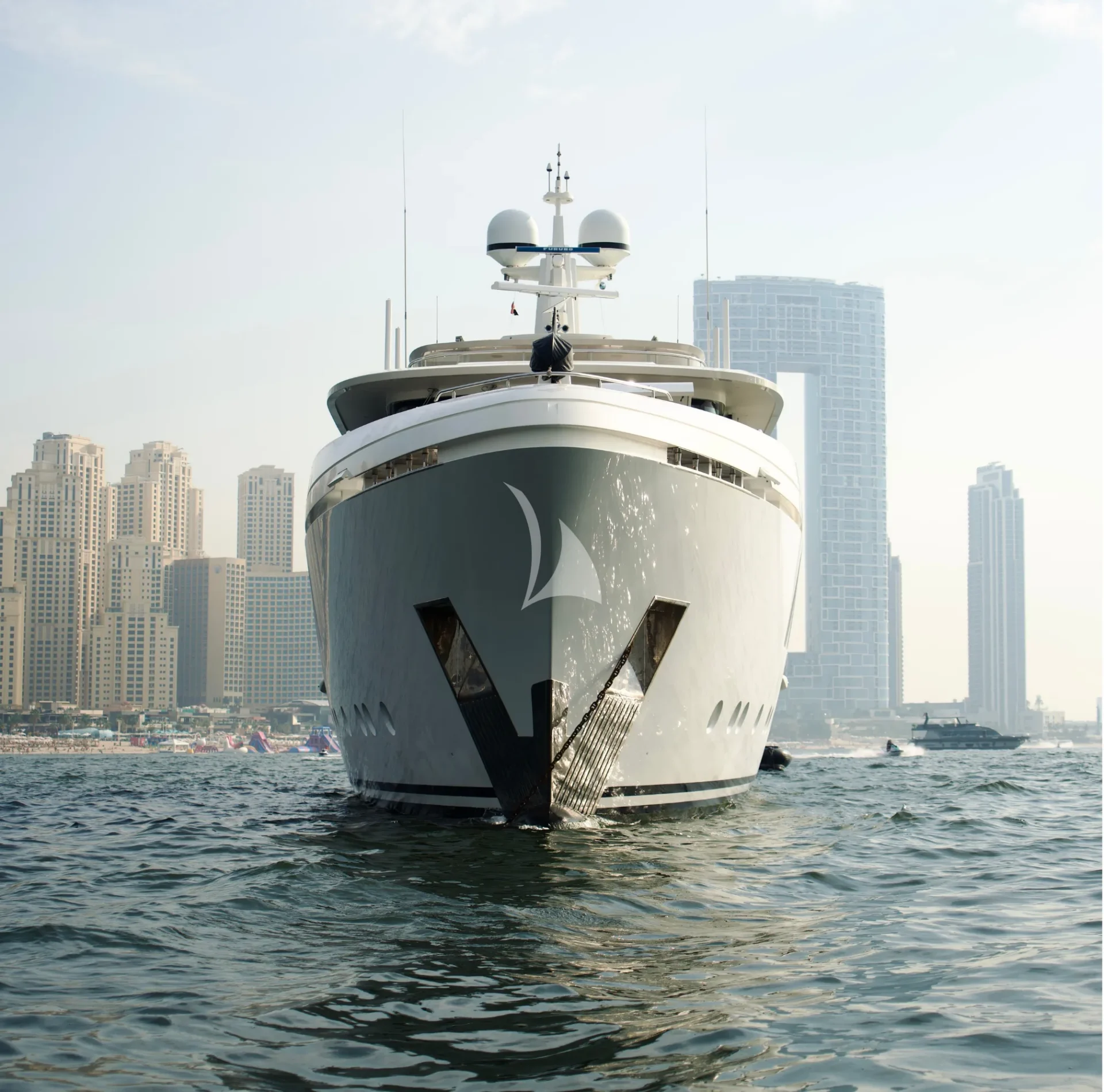 LIQUID SKY Charter Yacht
