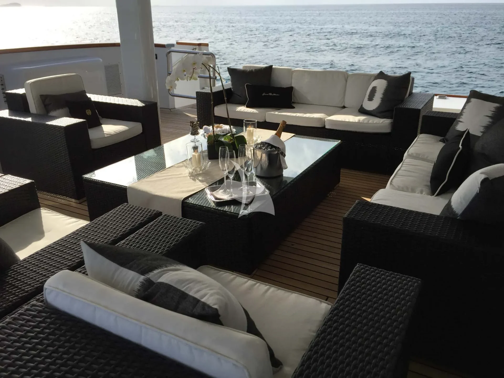 GRAND ILLUSION Charter Yacht