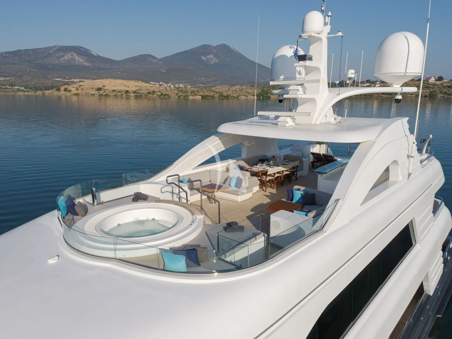I SEA Charter Yacht