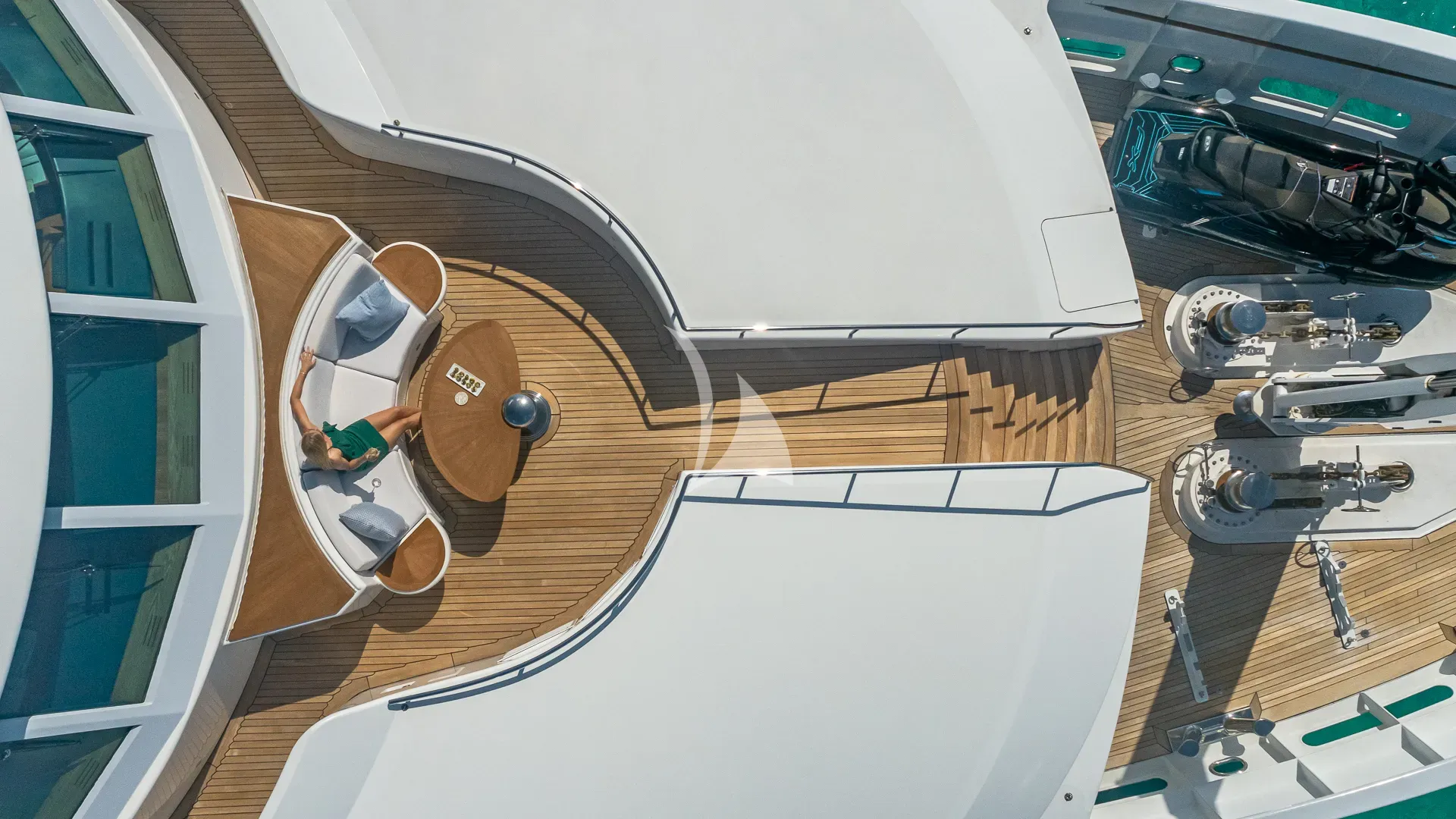 REVERIE Charter Yacht