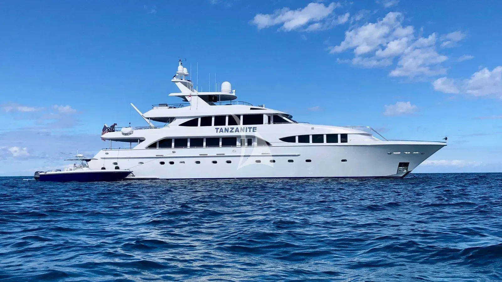 TANZANITE Charter Yacht