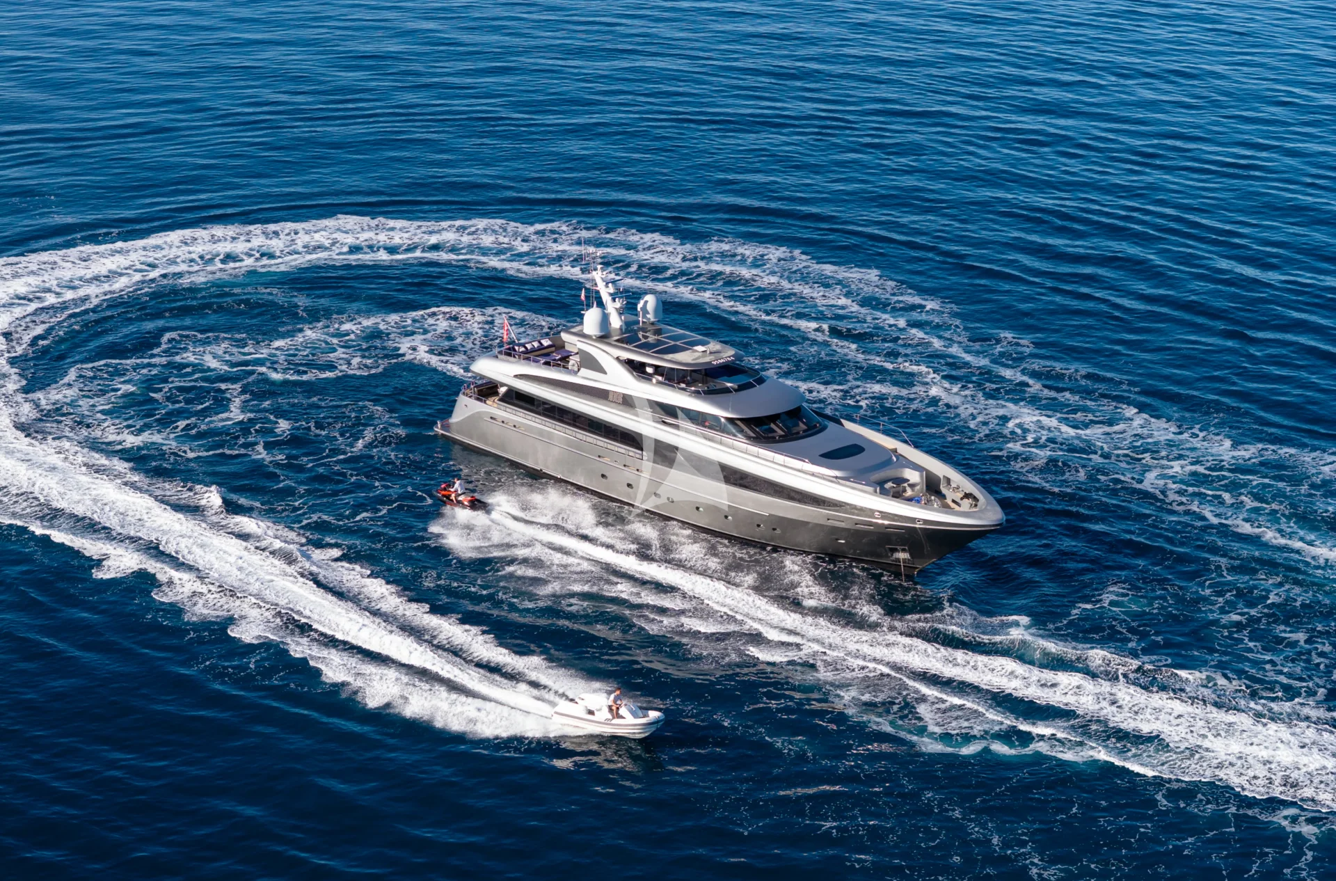 SMOOTH OPERATOR Charter Yacht