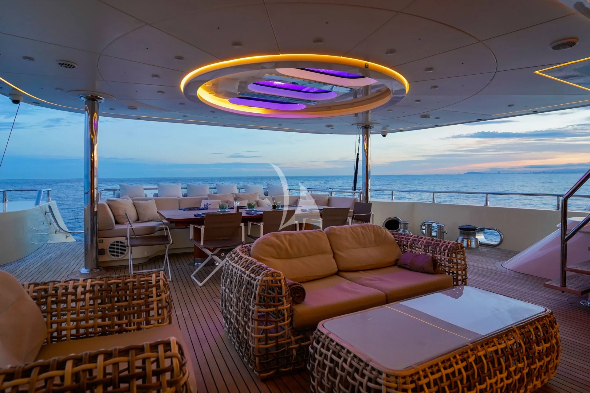 ARESTEAS Charter Yacht