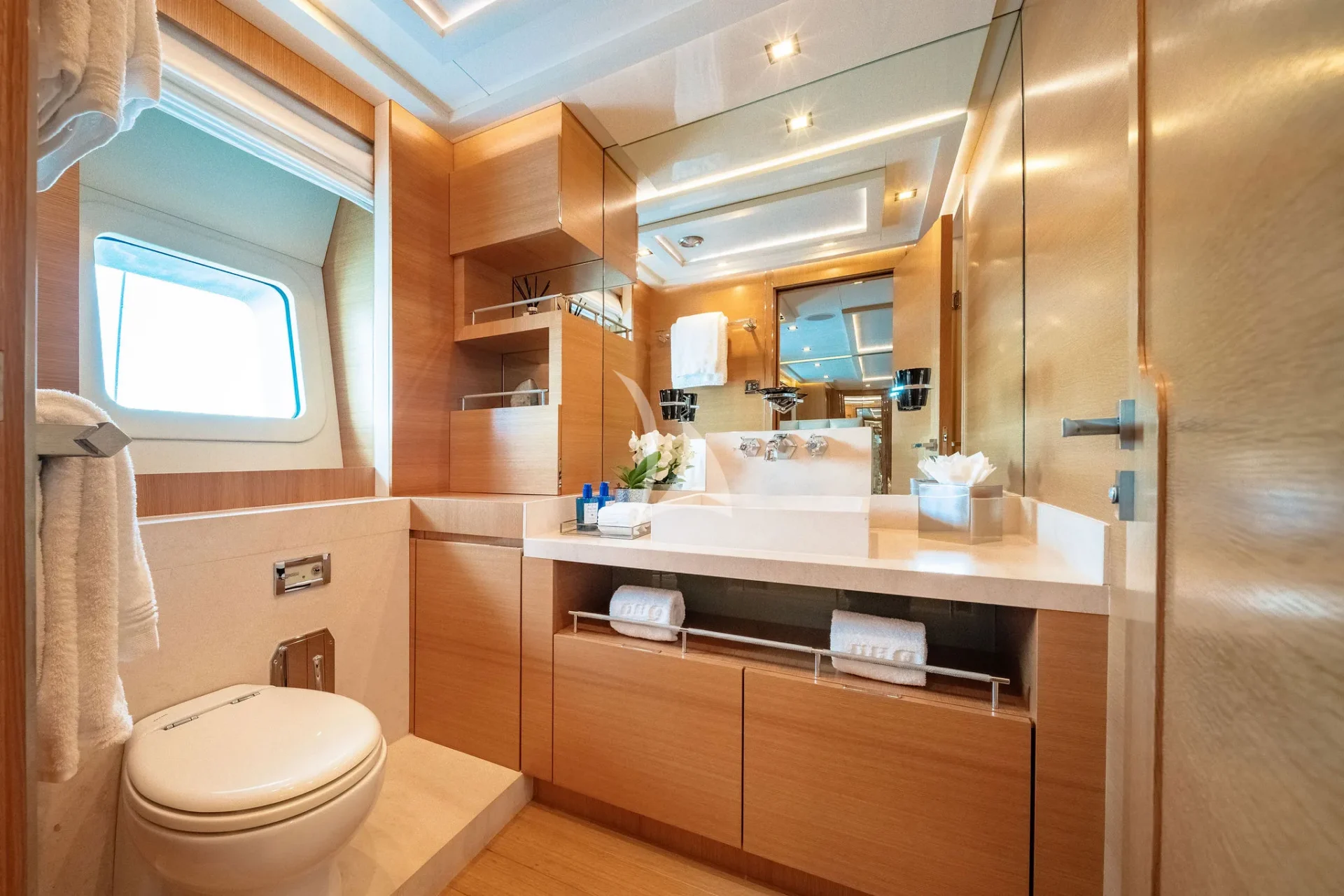 DB9 Charter Yacht