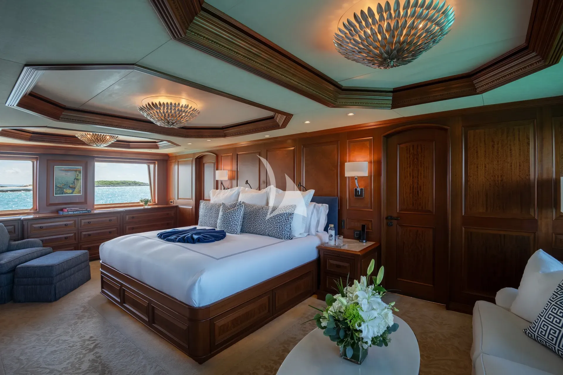 CROSSED SABRE Charter Yacht