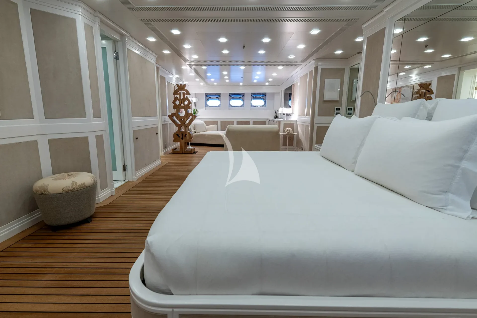 SPIRIT OF THE C'S Charter Yacht