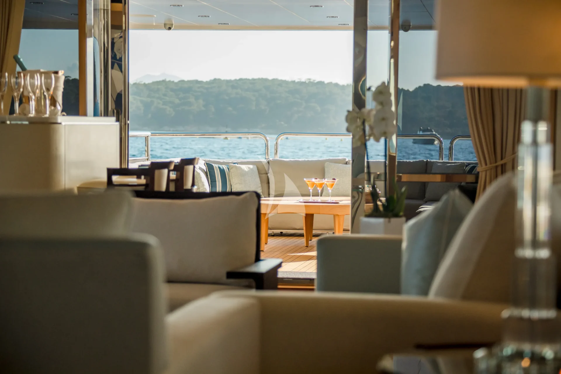 ARADOS Charter Yacht