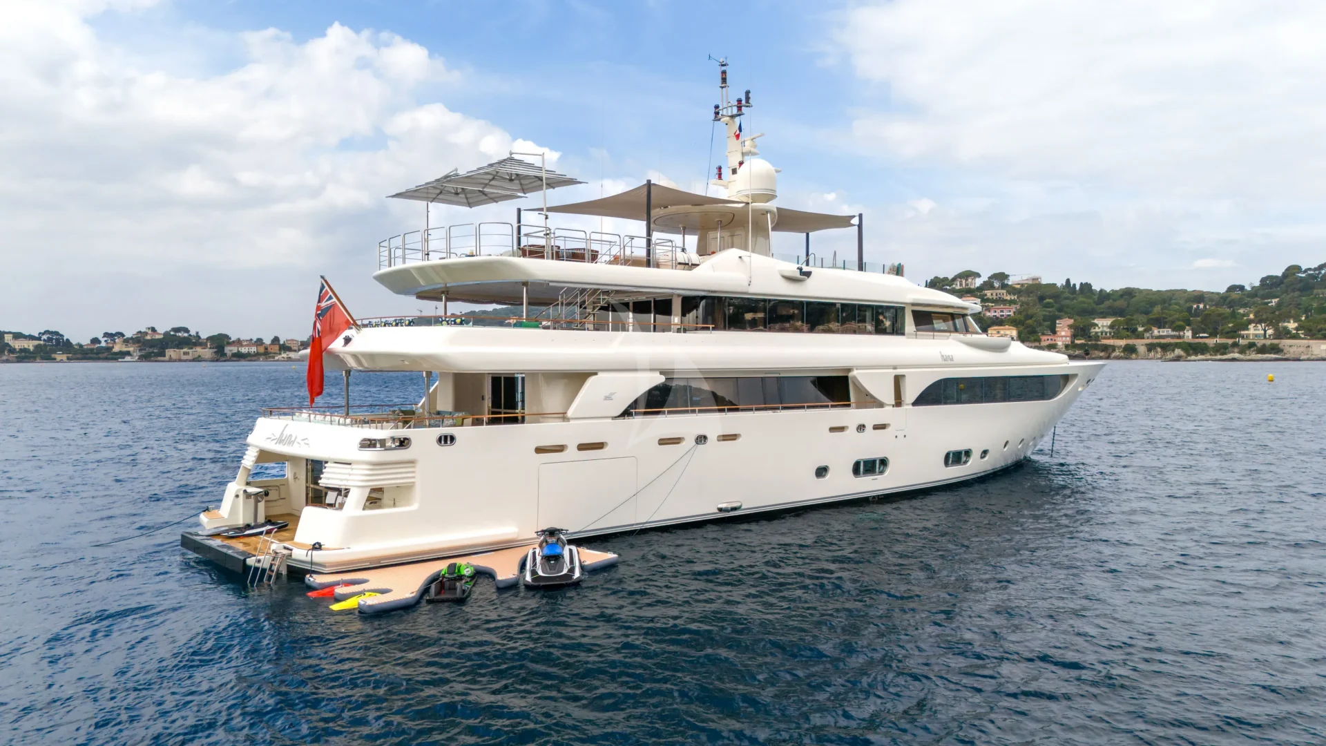 HANA Charter Yacht