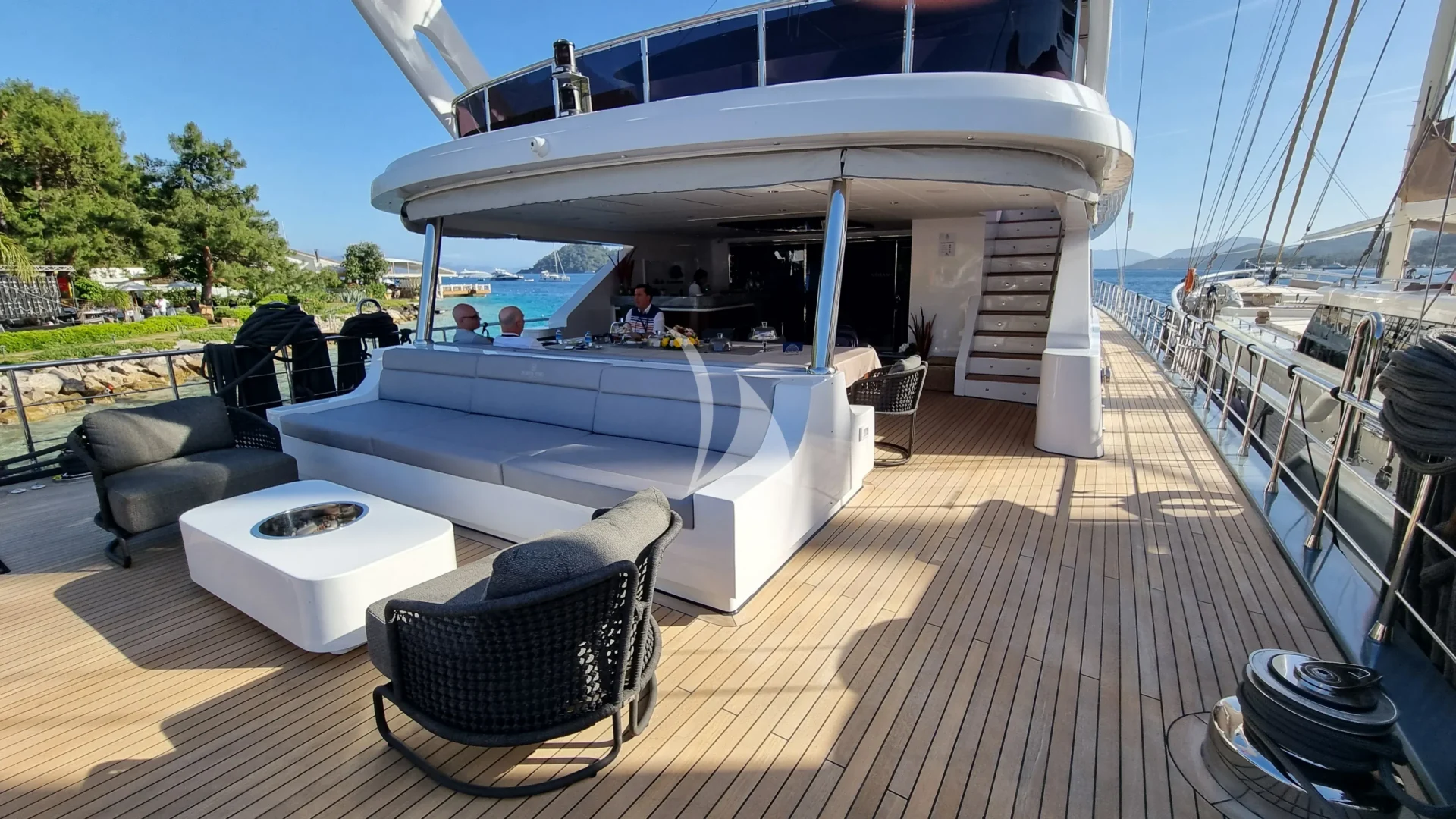 North Wind Charter Yacht