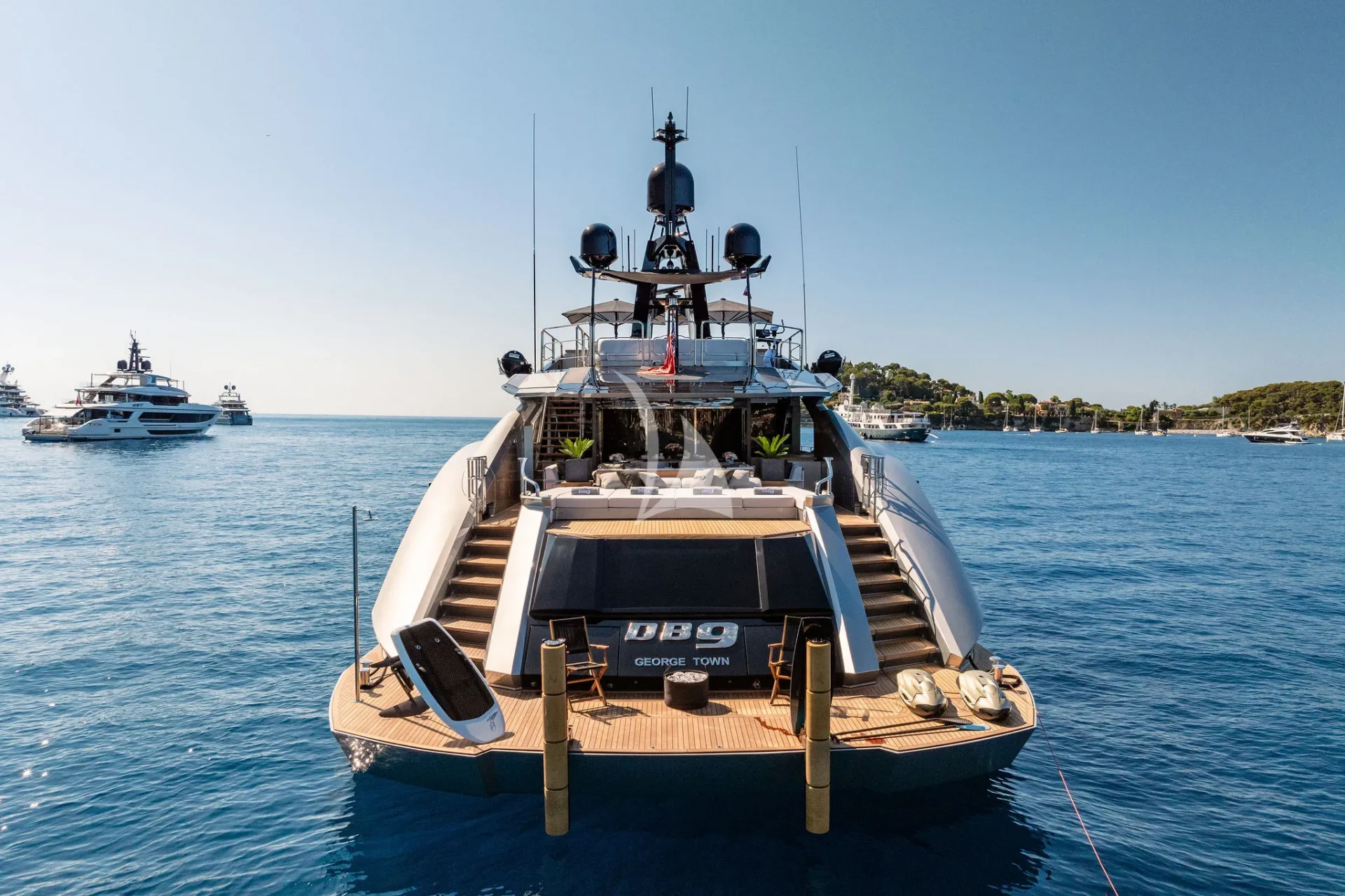 DB9 Charter Yacht
