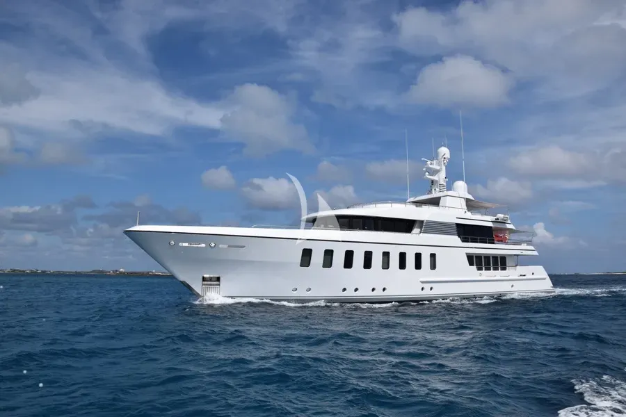 BELLA Charter Yacht