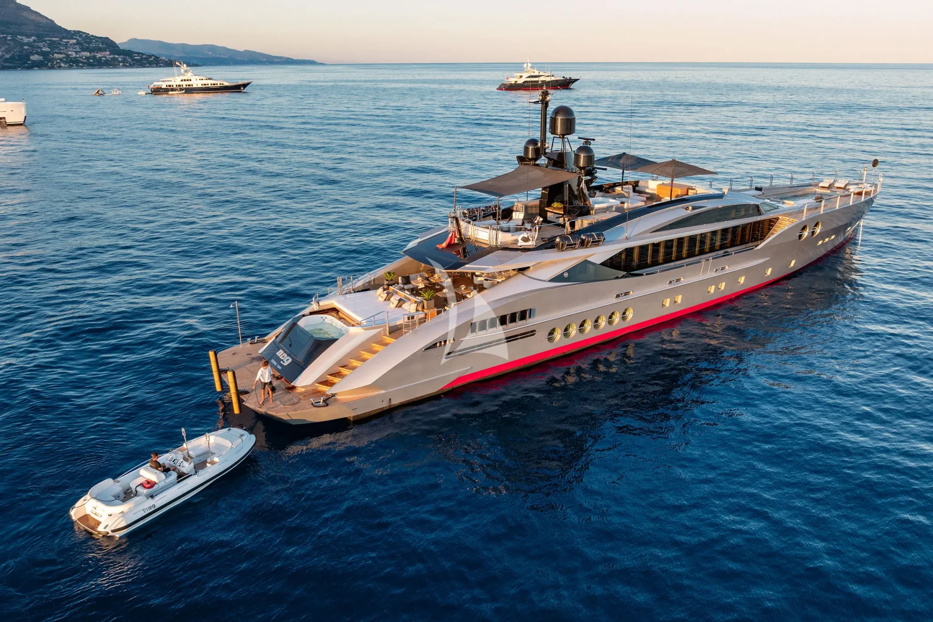 DB9 Charter Yacht