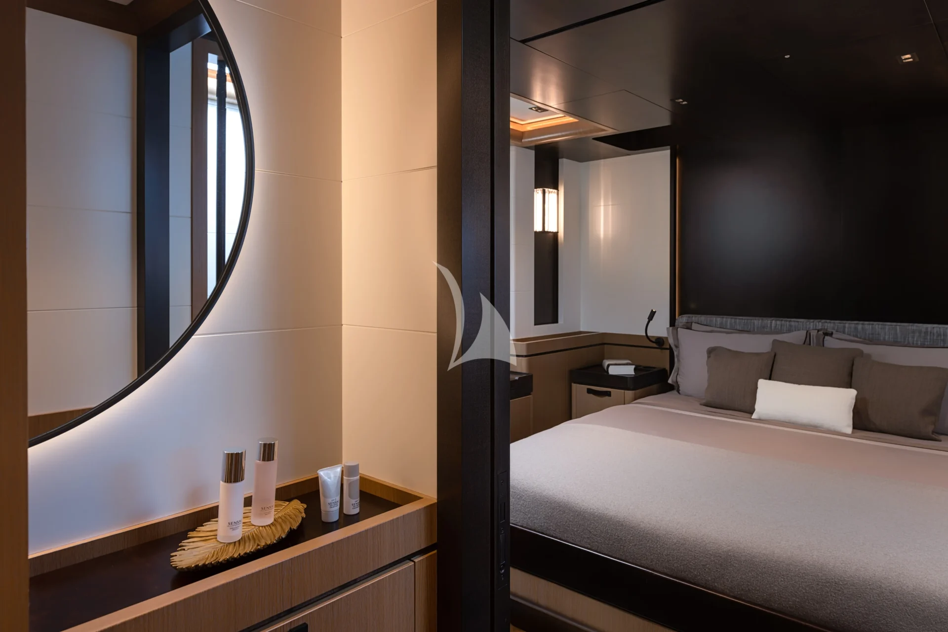 PERSEVERANCE 1 Charter Yacht
