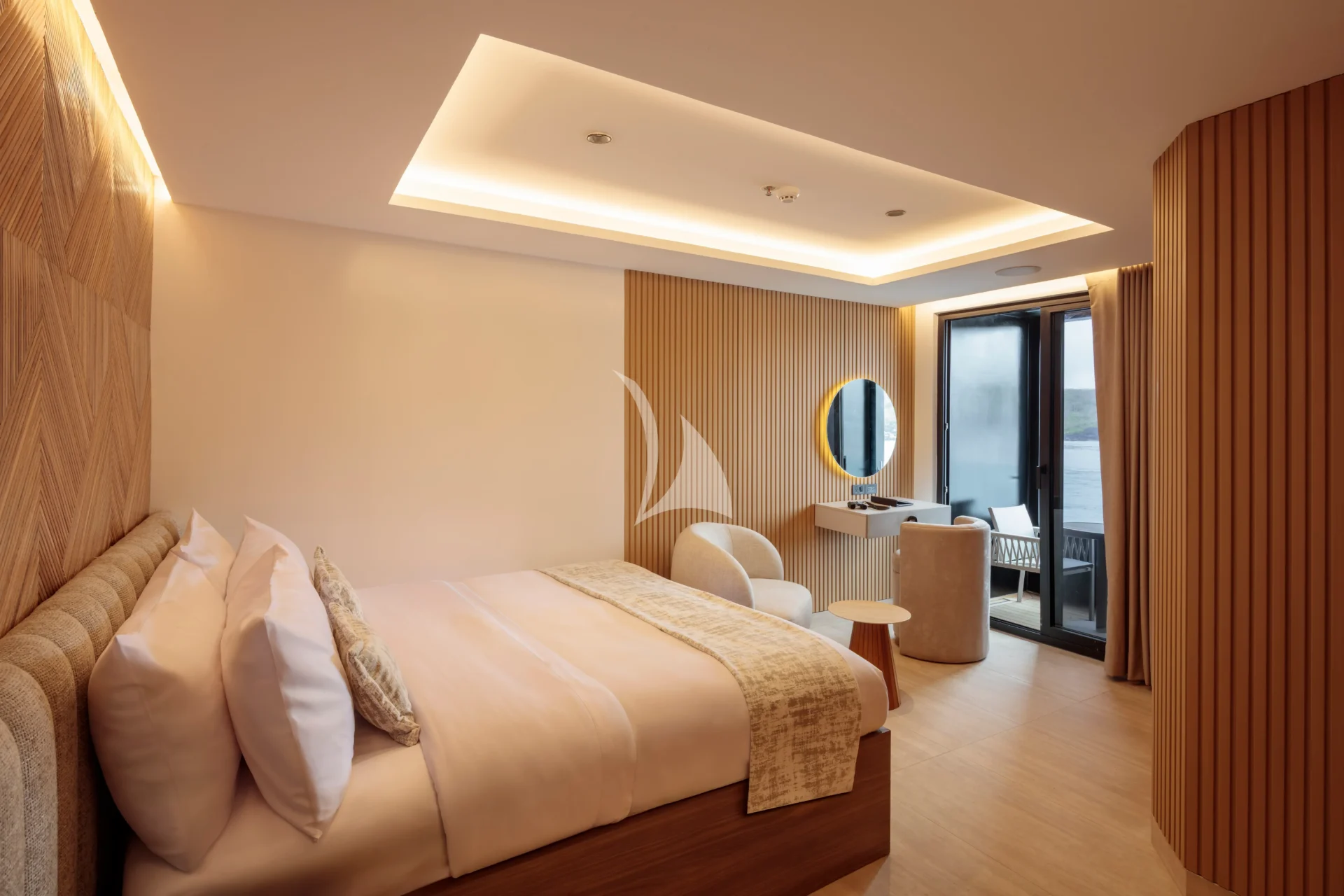 HERMES Charter Yacht