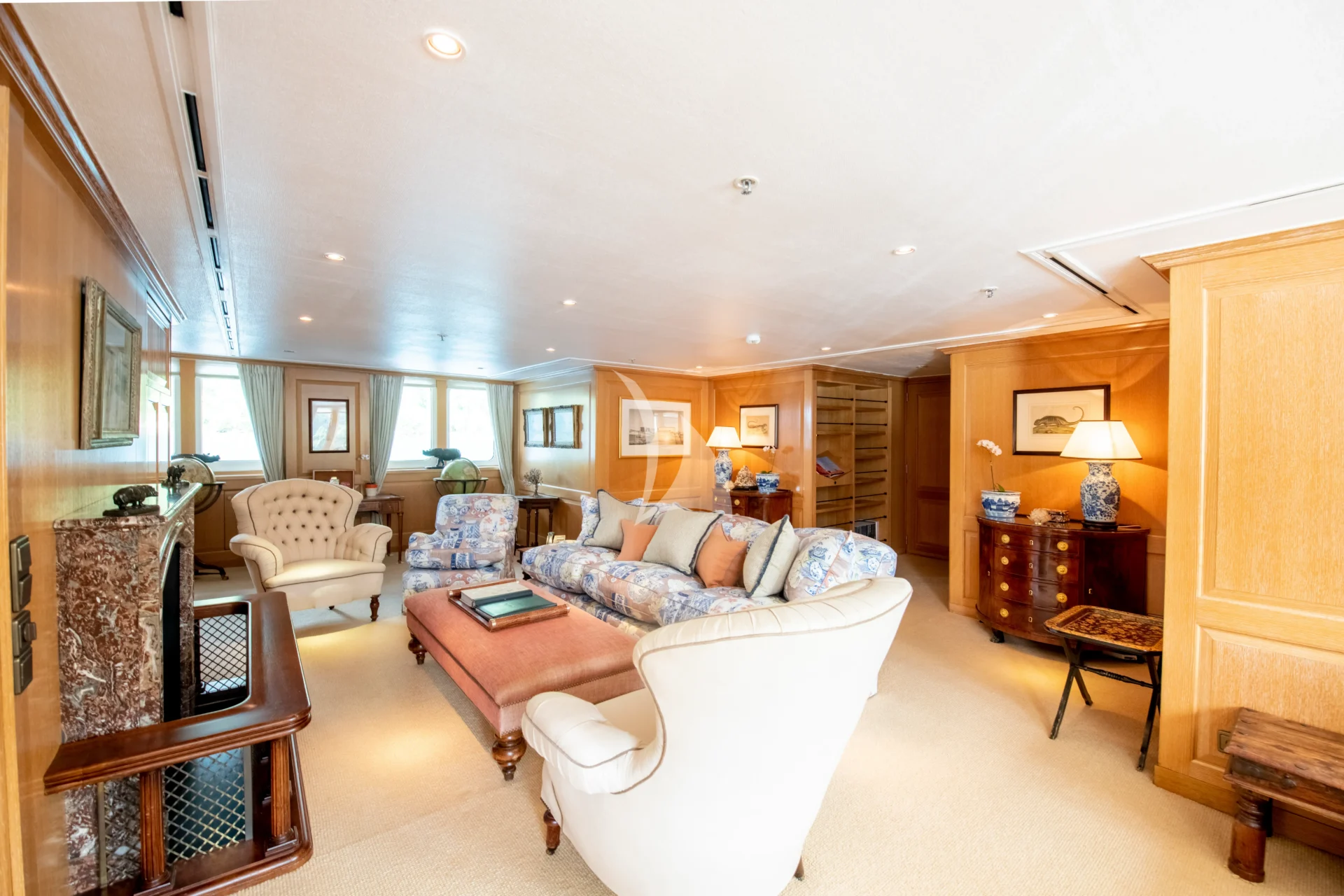 ARCTIC Charter Yacht