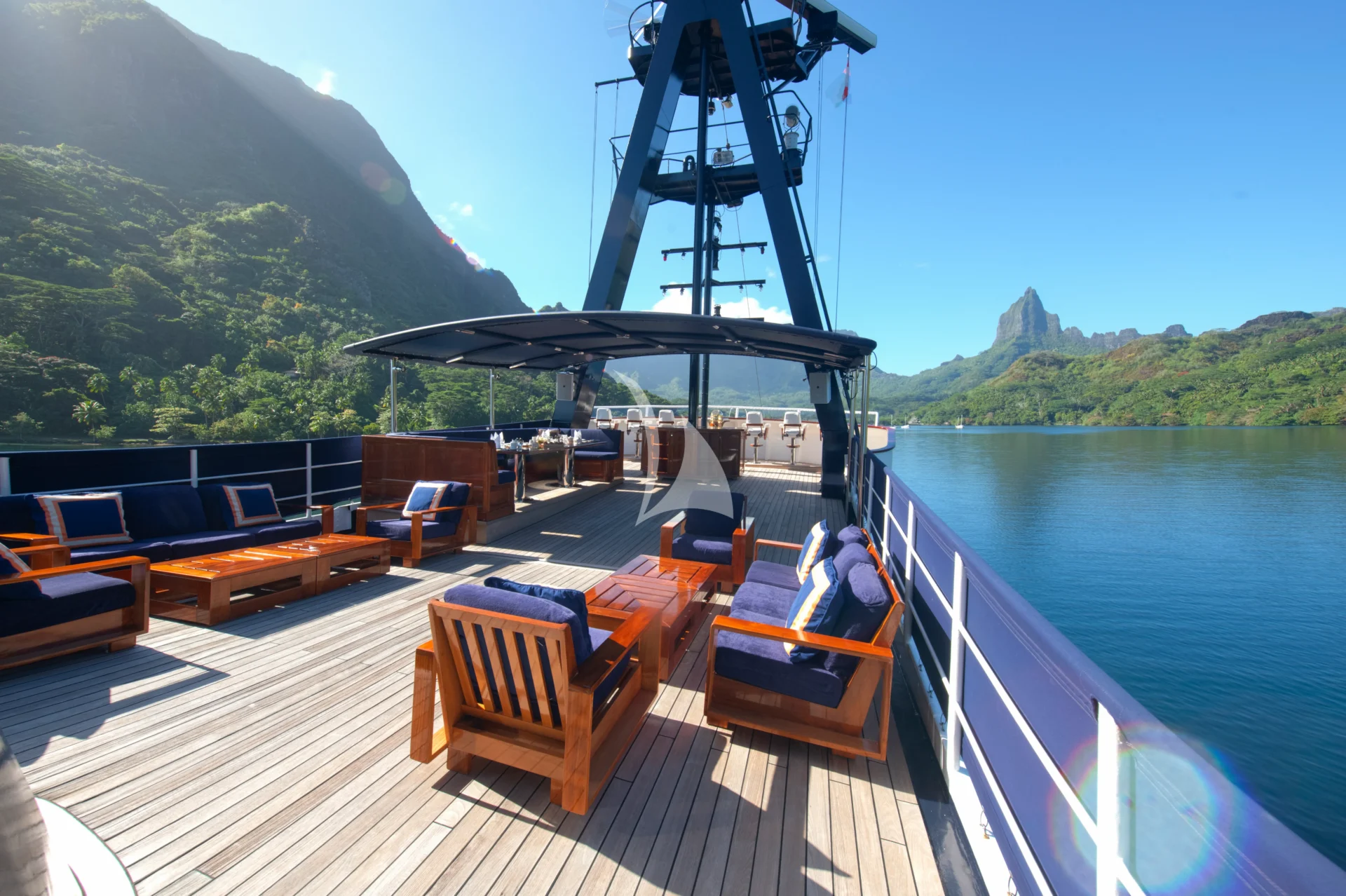 ARCTIC Charter Yacht