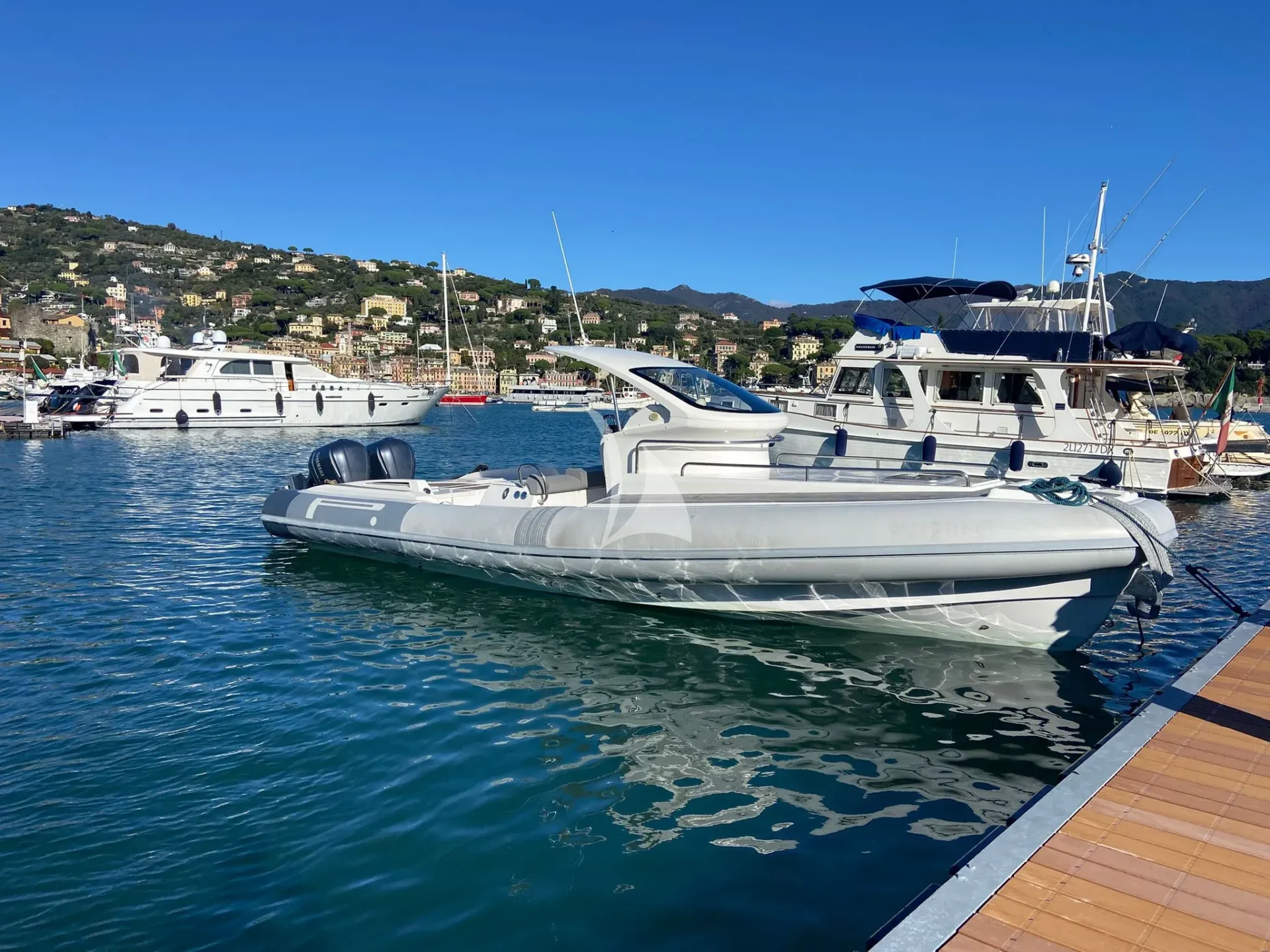 ARESTEAS Charter Yacht