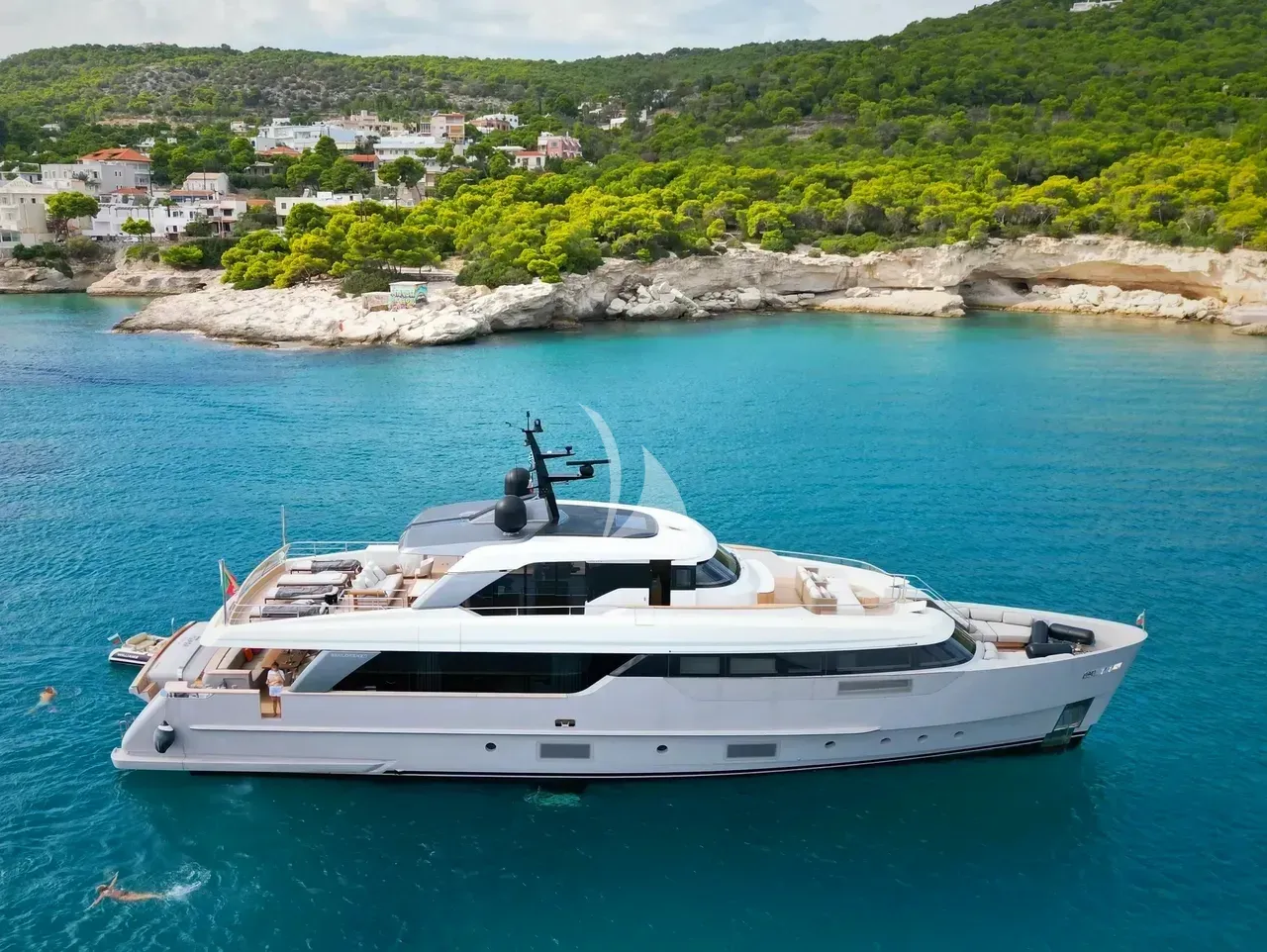 FLORI Charter Yacht