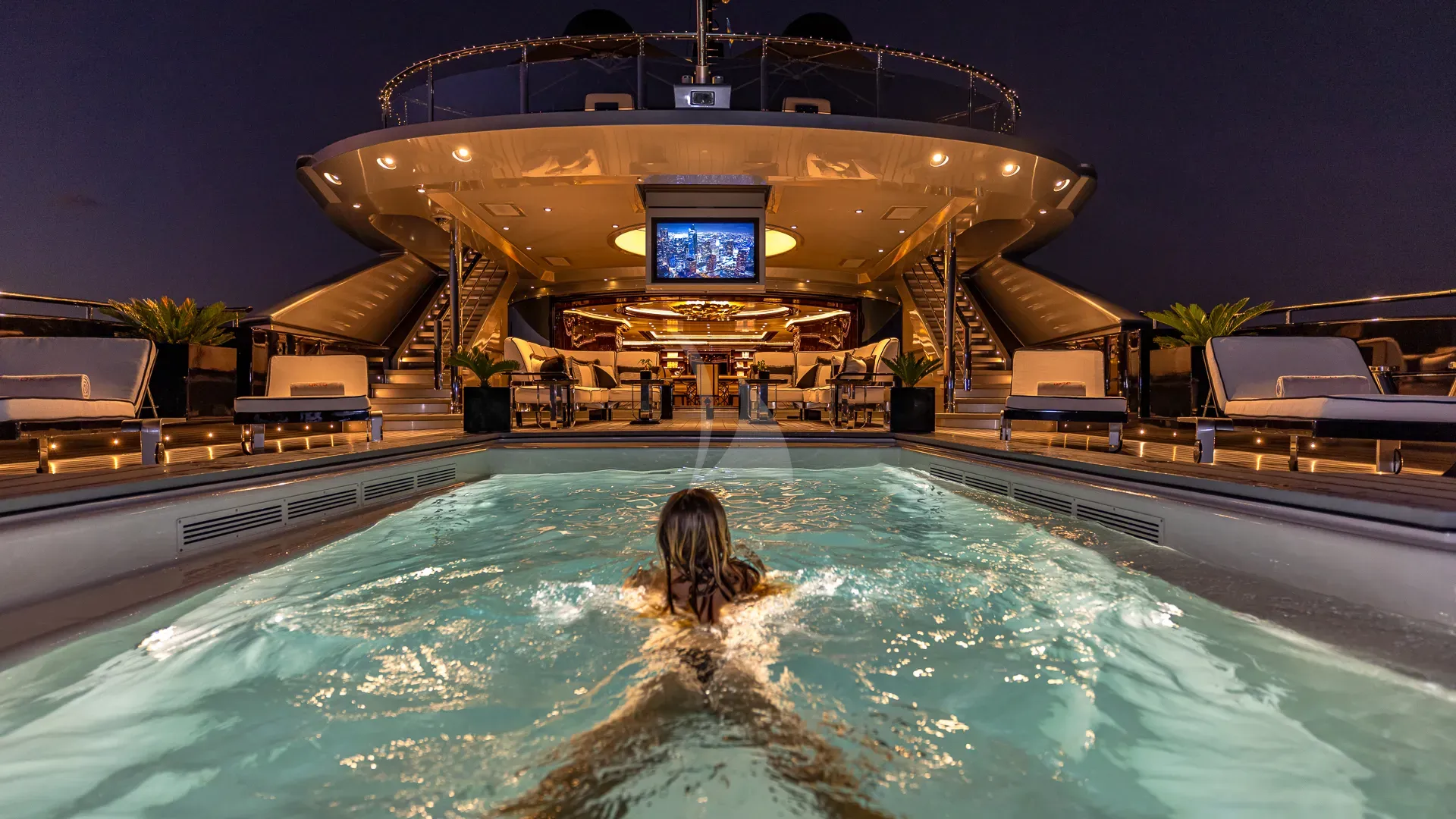 OKTO Charter Yacht