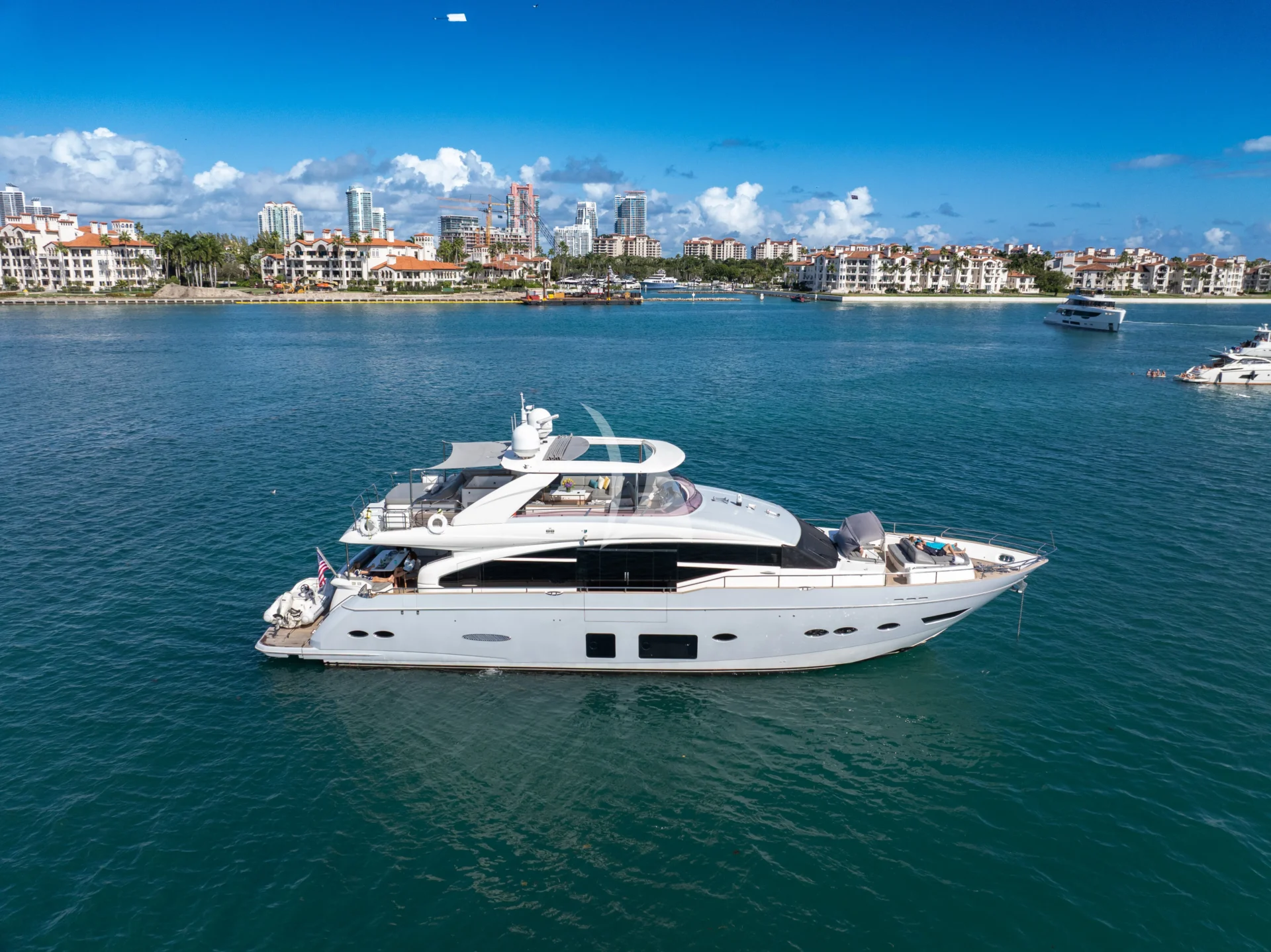 FREEDOM Charter Yacht
