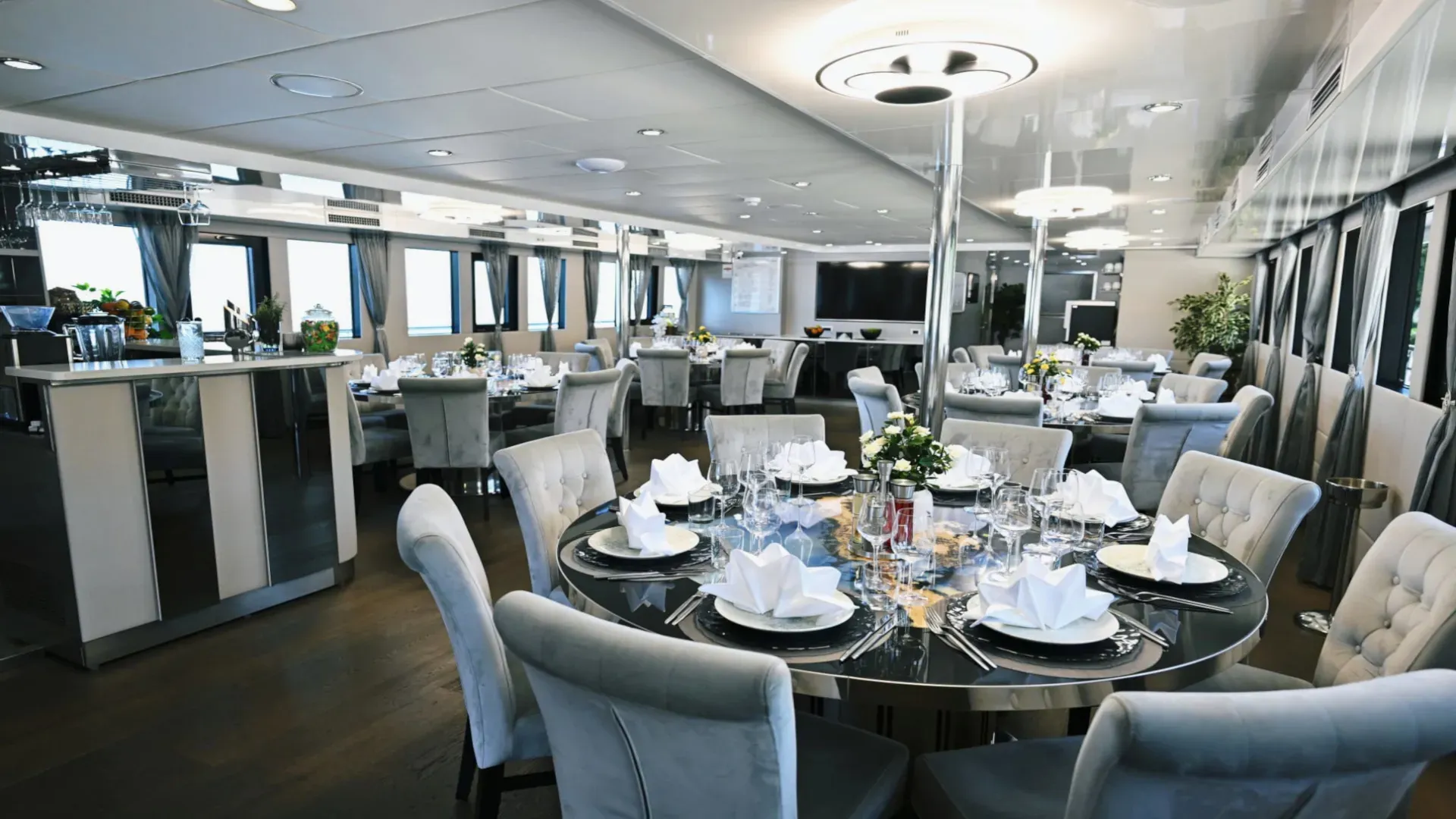 NERA EXCELLENCE Charter Yacht