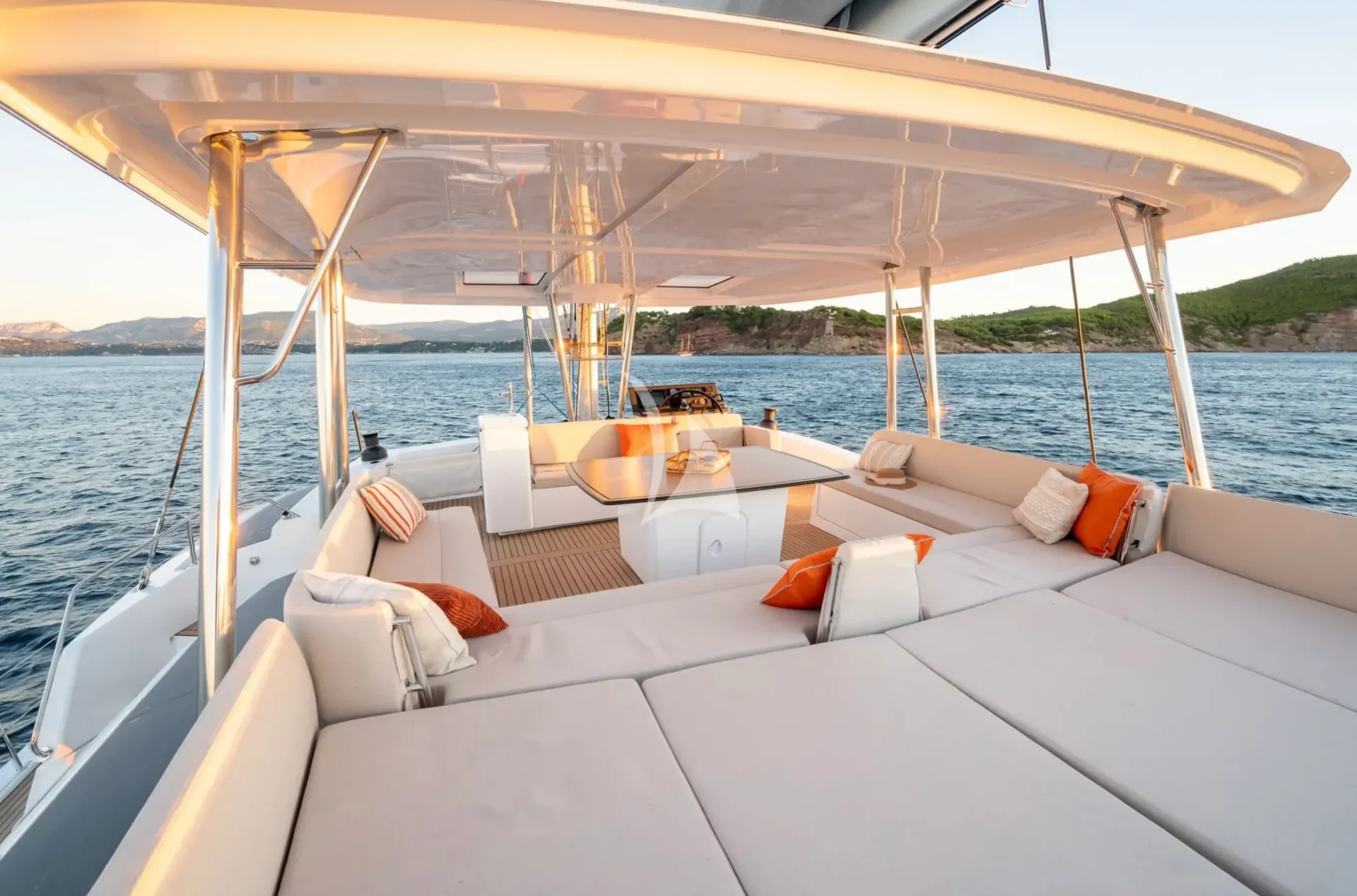 MILLENNIUM FALCON II Charter Yacht