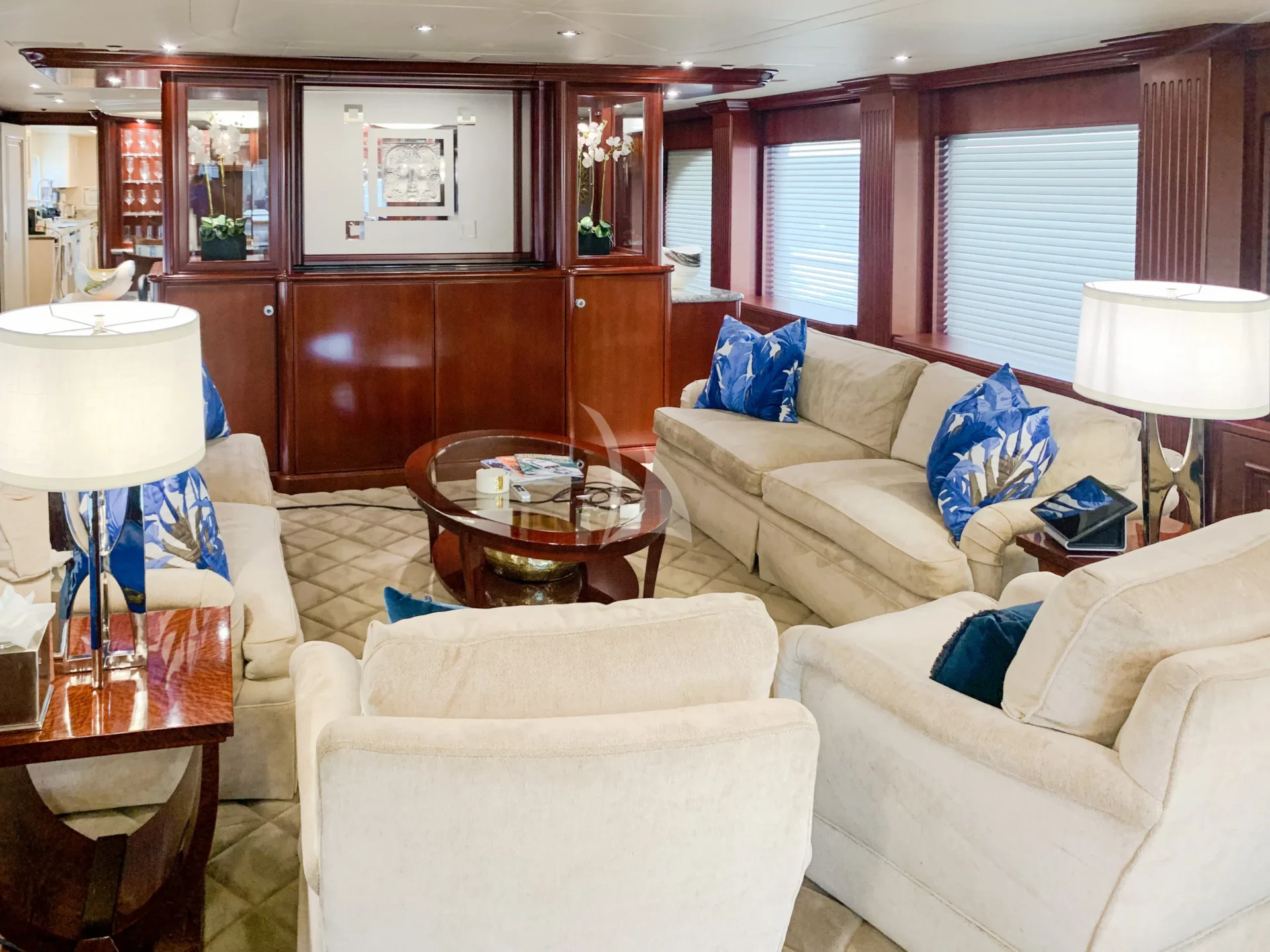 ARTEMIS Charter Yacht