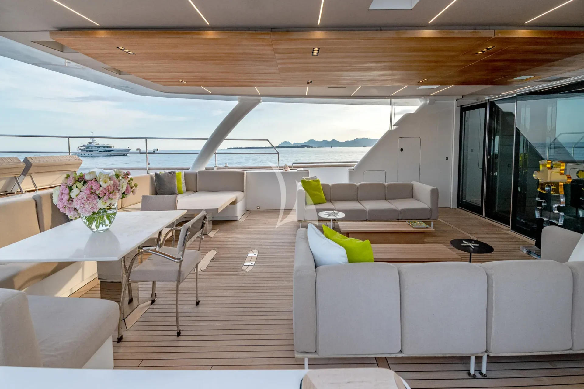 SPIRIT OF THE C'S Charter Yacht