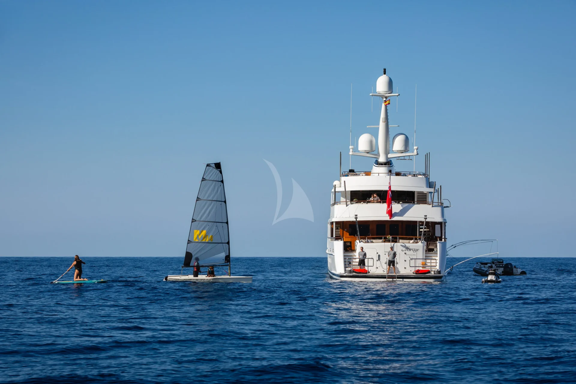 MIRAGE Charter Yacht