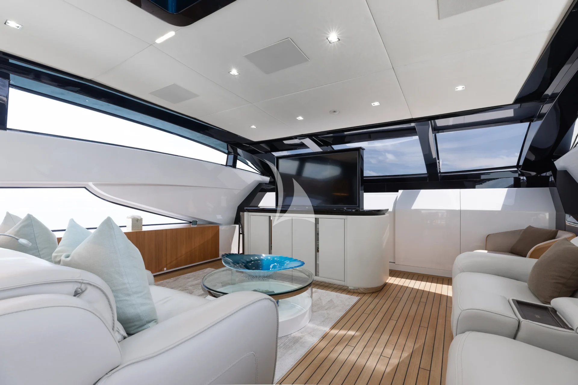 VELOCITY Charter Yacht