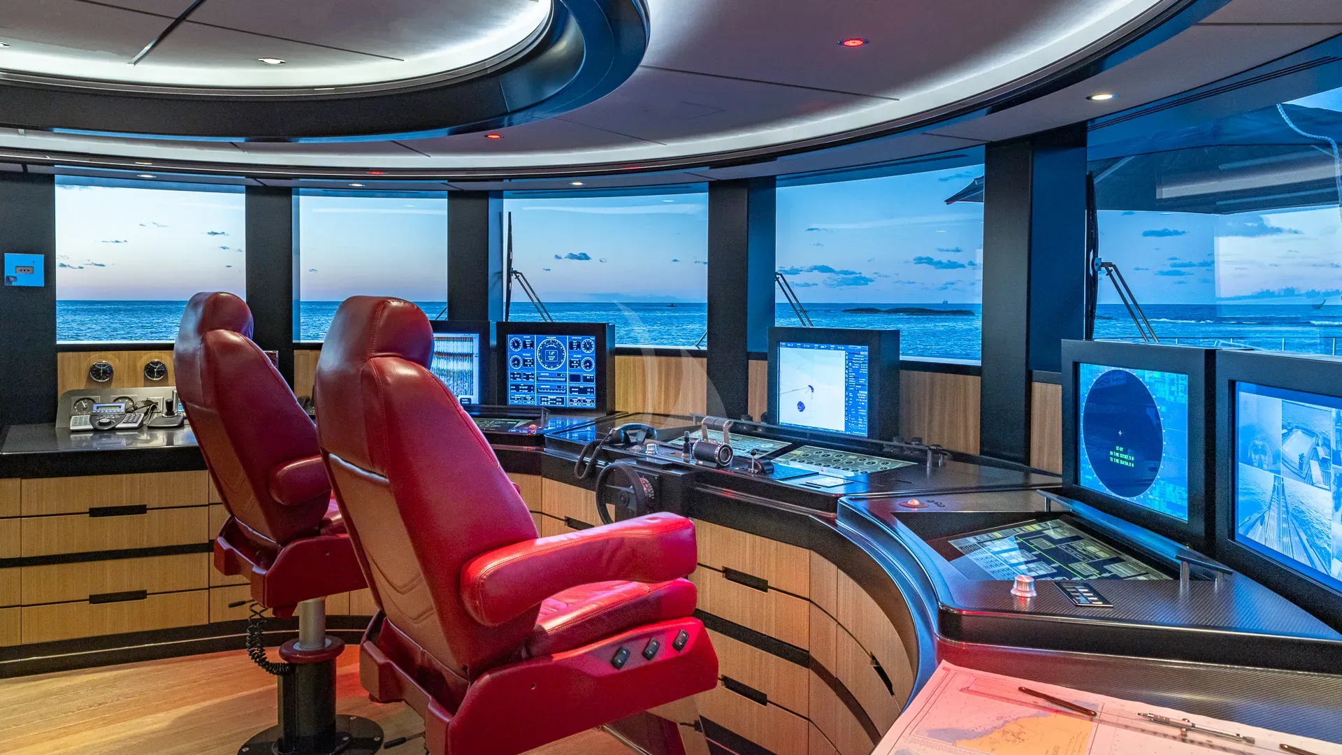 OKTO Charter Yacht