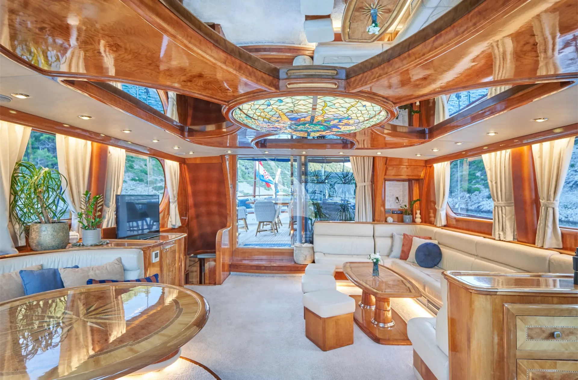 LOTUS Charter Yacht