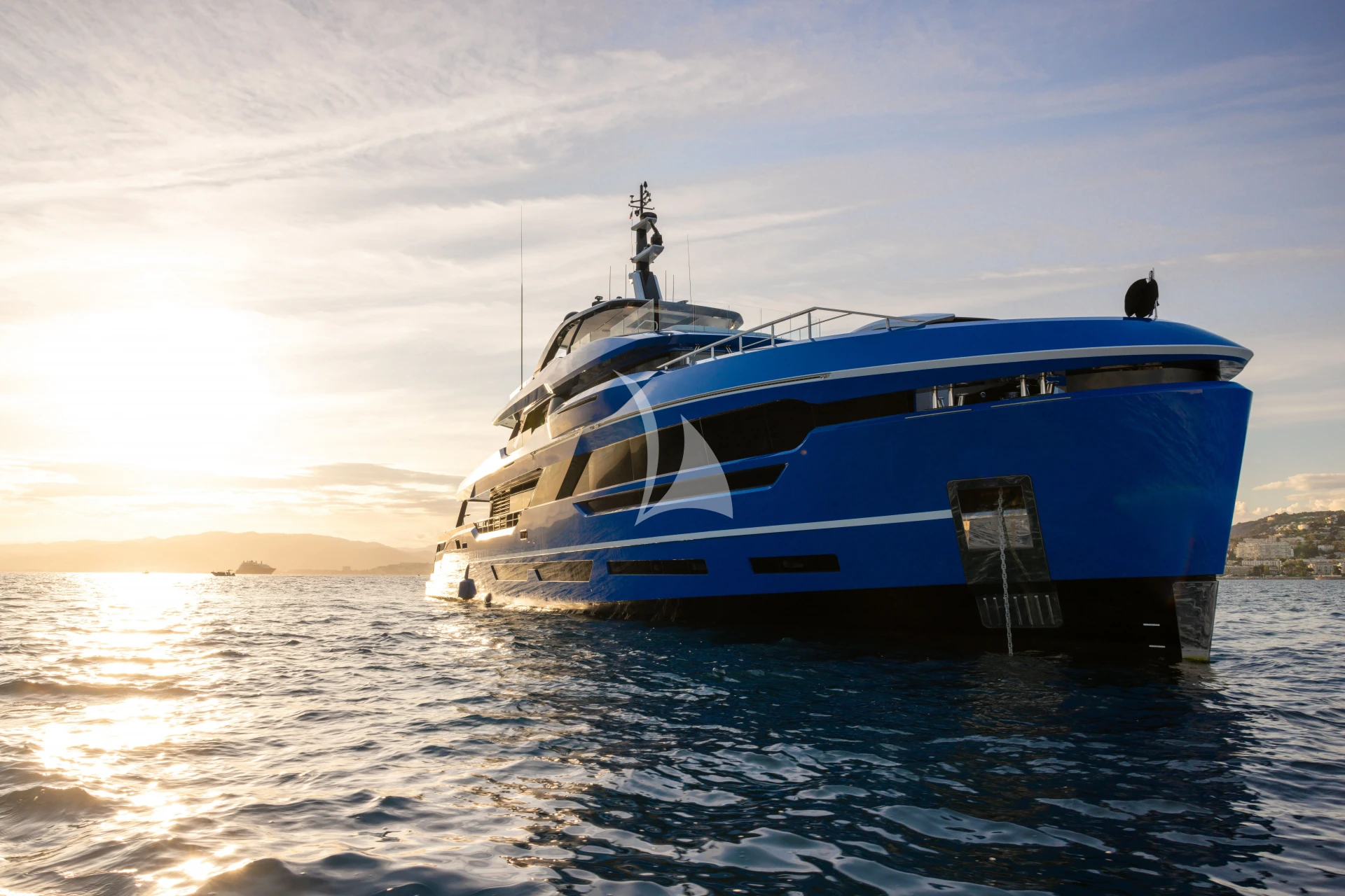 SUI GENERIS Charter Yacht