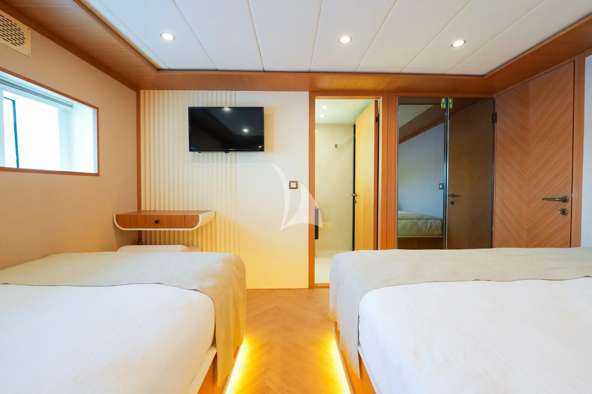 King of the Sea Charter Yacht